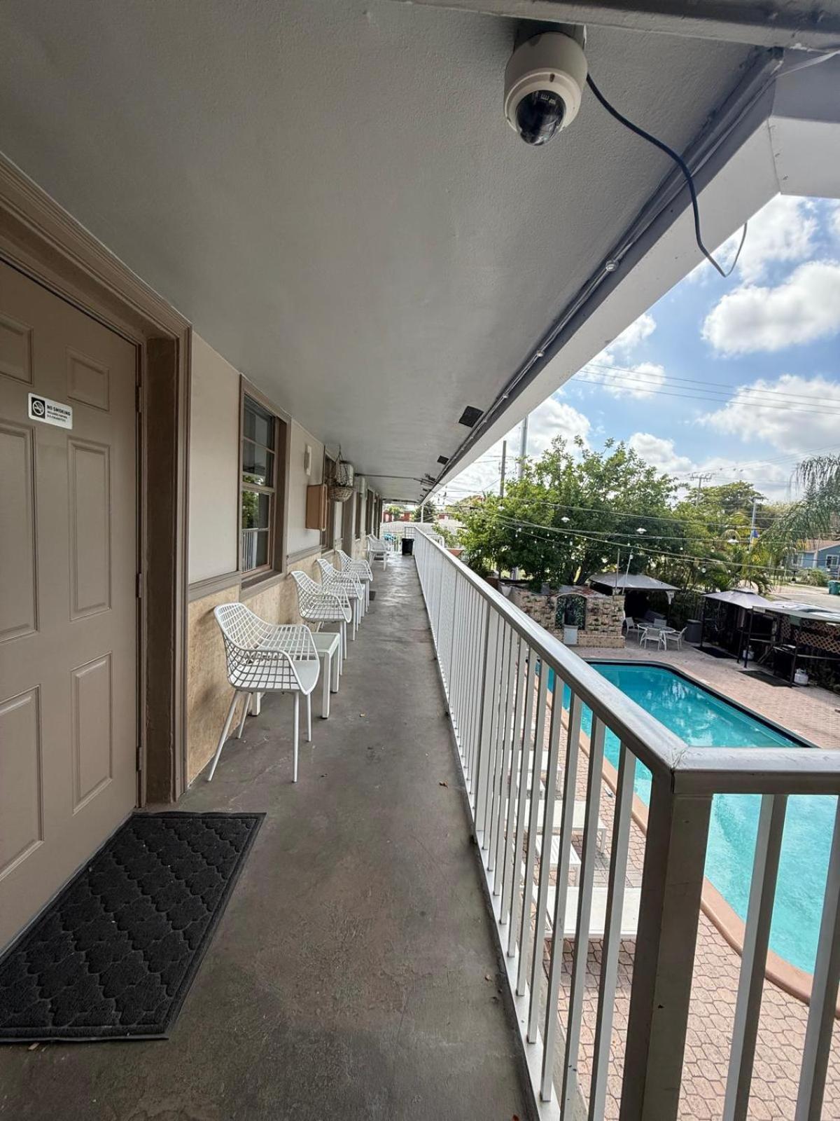 Sheridan Apartment