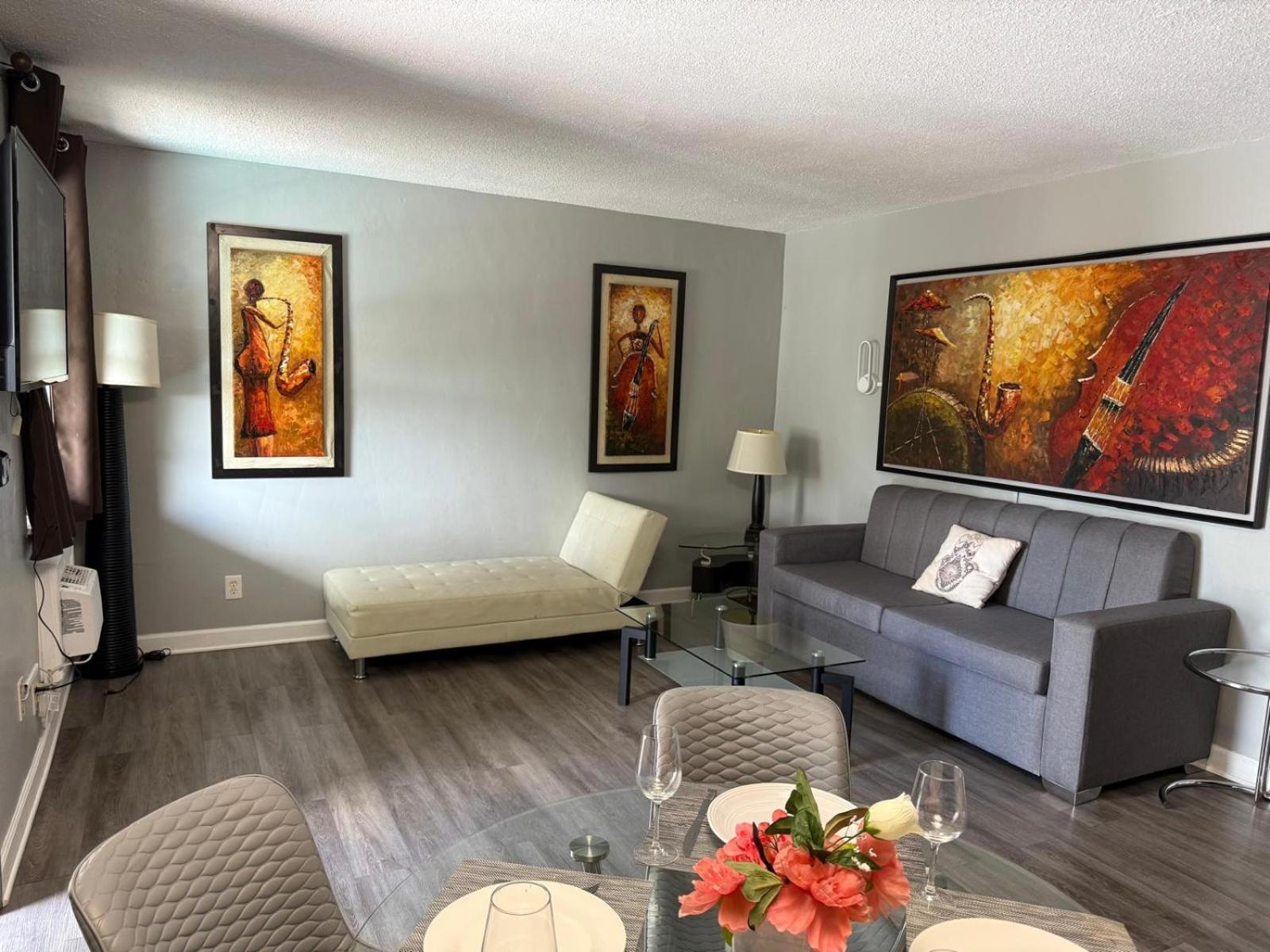 Sheridan Apartment Dania Beach