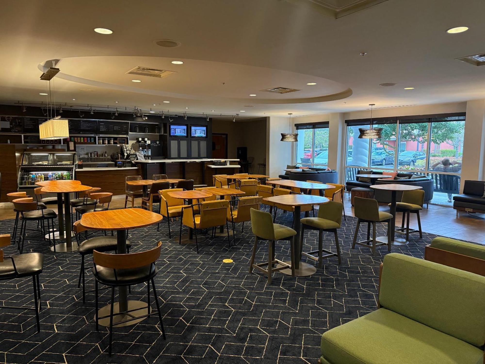 Hotel Courtyard Myers At I-75 And Gulf Coast Town Center