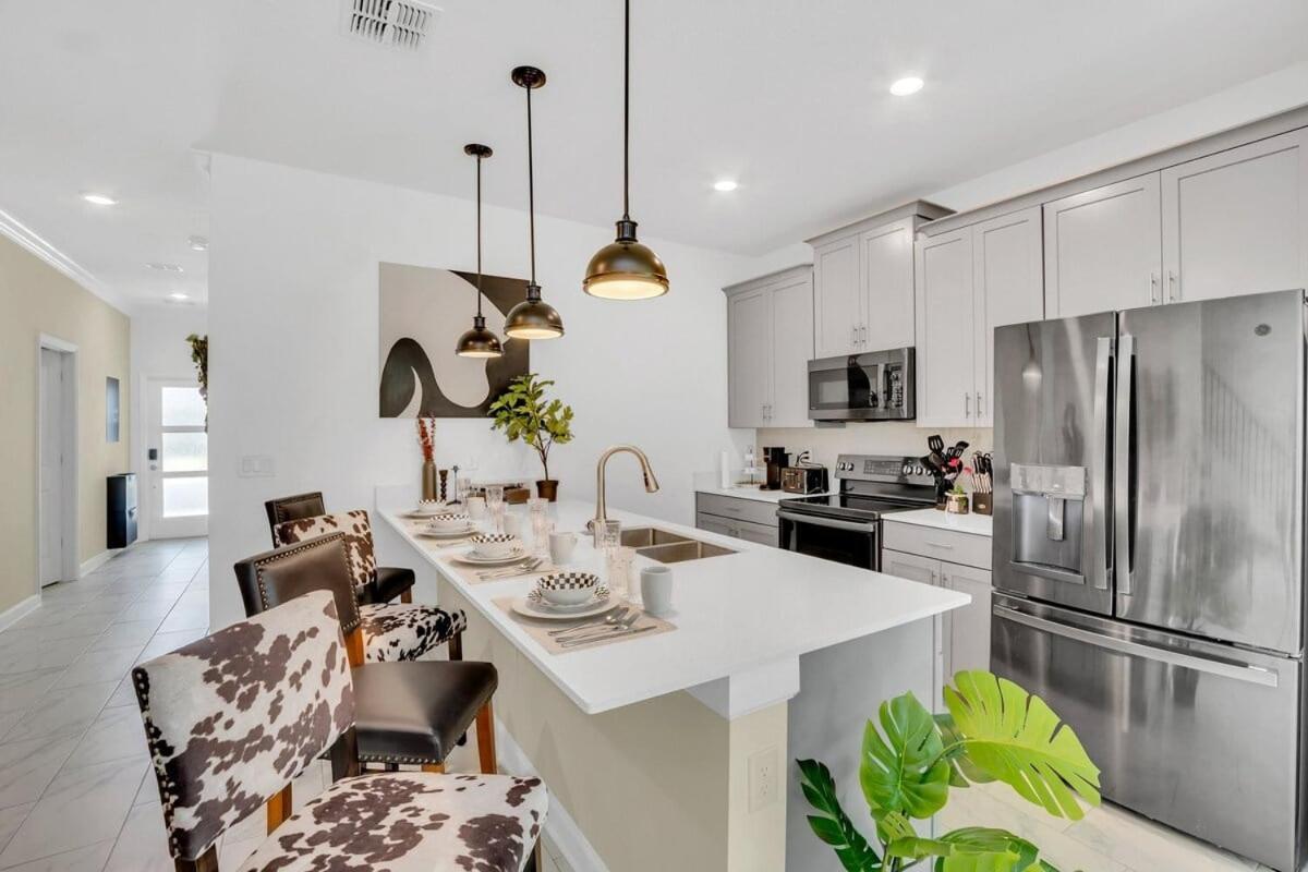 Brand New Storey 5 Bedroom With Pool * Kissimmee