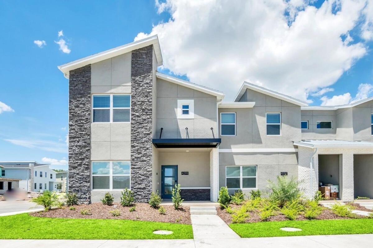 Brand New Storey 5 Bedroom With Pool *