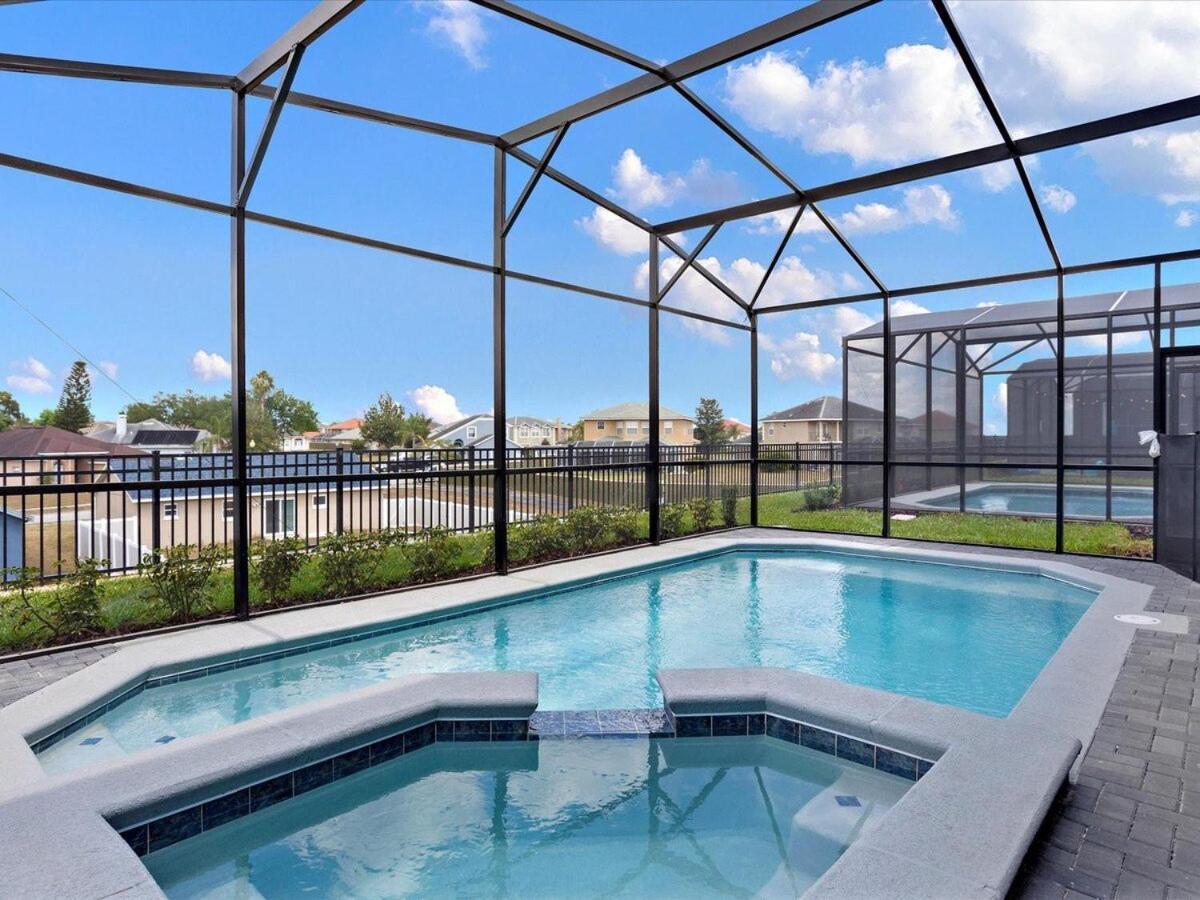 Brand New 7br In Windsor Island *