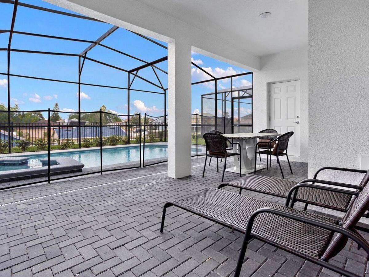Brand New 7br In Windsor Island Davenport