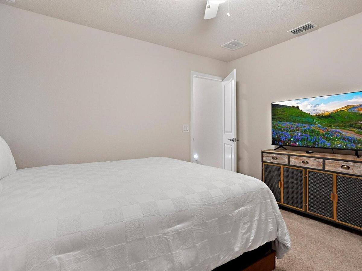 Holiday home Brand New 7br In Windsor Island Davenport