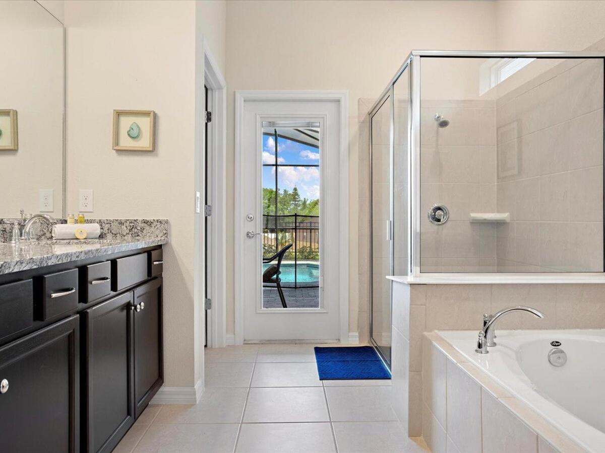 Brand New 7br In Windsor Island Holiday home *