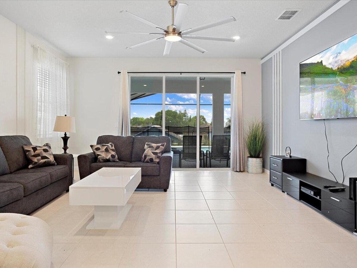 Brand New 7br In Windsor Island Holiday home *