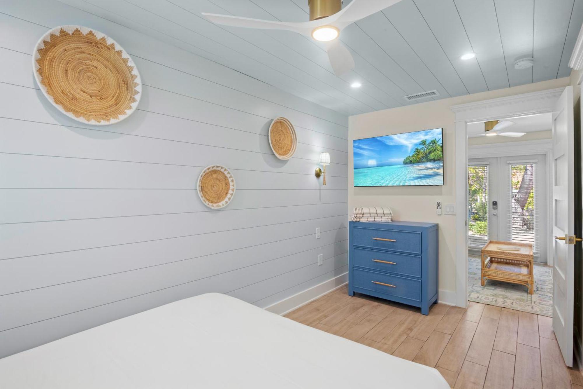 Tropical Breeze Aparthotel 3*
