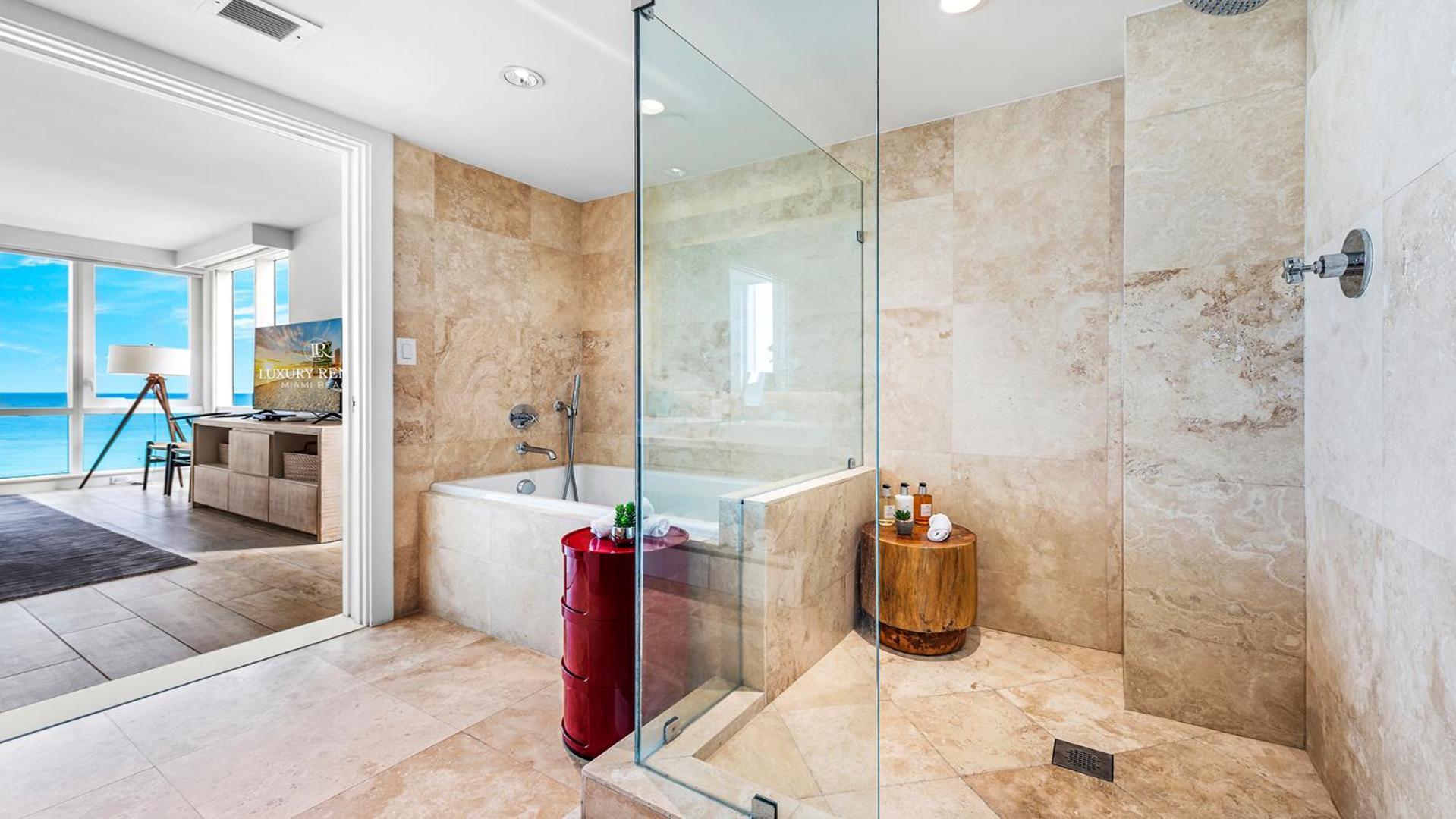 Apartment Oceanview Private At 1 & Homes -1120 *