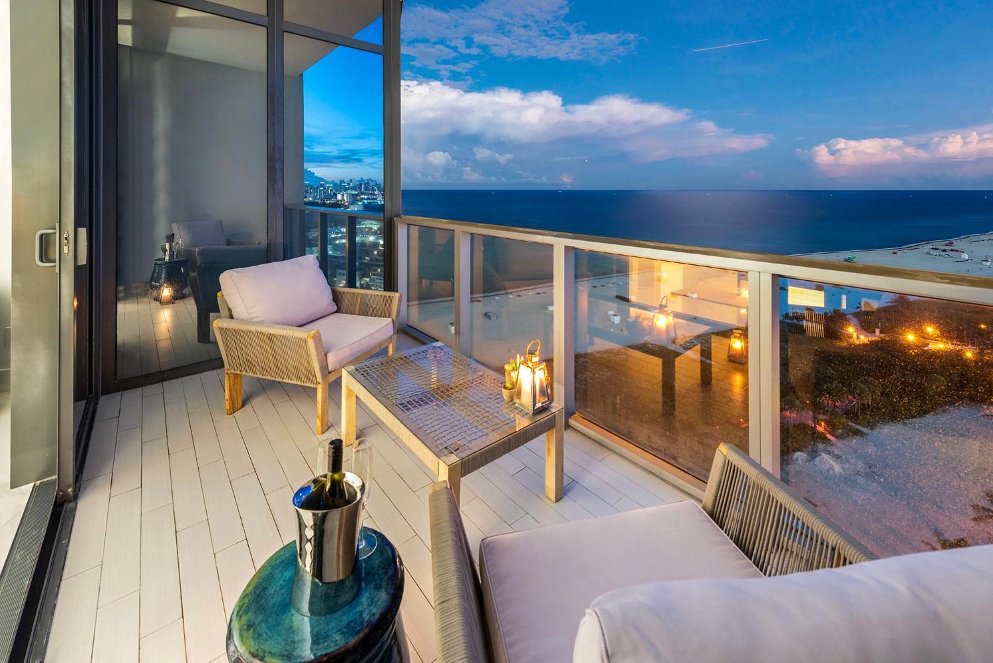 Penthouse Ocean View Residence At South Beach - 1926 Miami Beach
