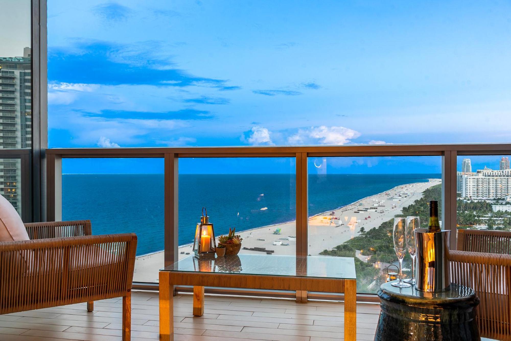 Penthouse Ocean View Residence At South Beach - 1926 *