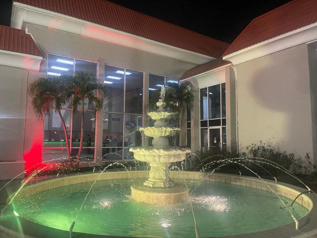 Quality & Conference Center 2* New Port Richey