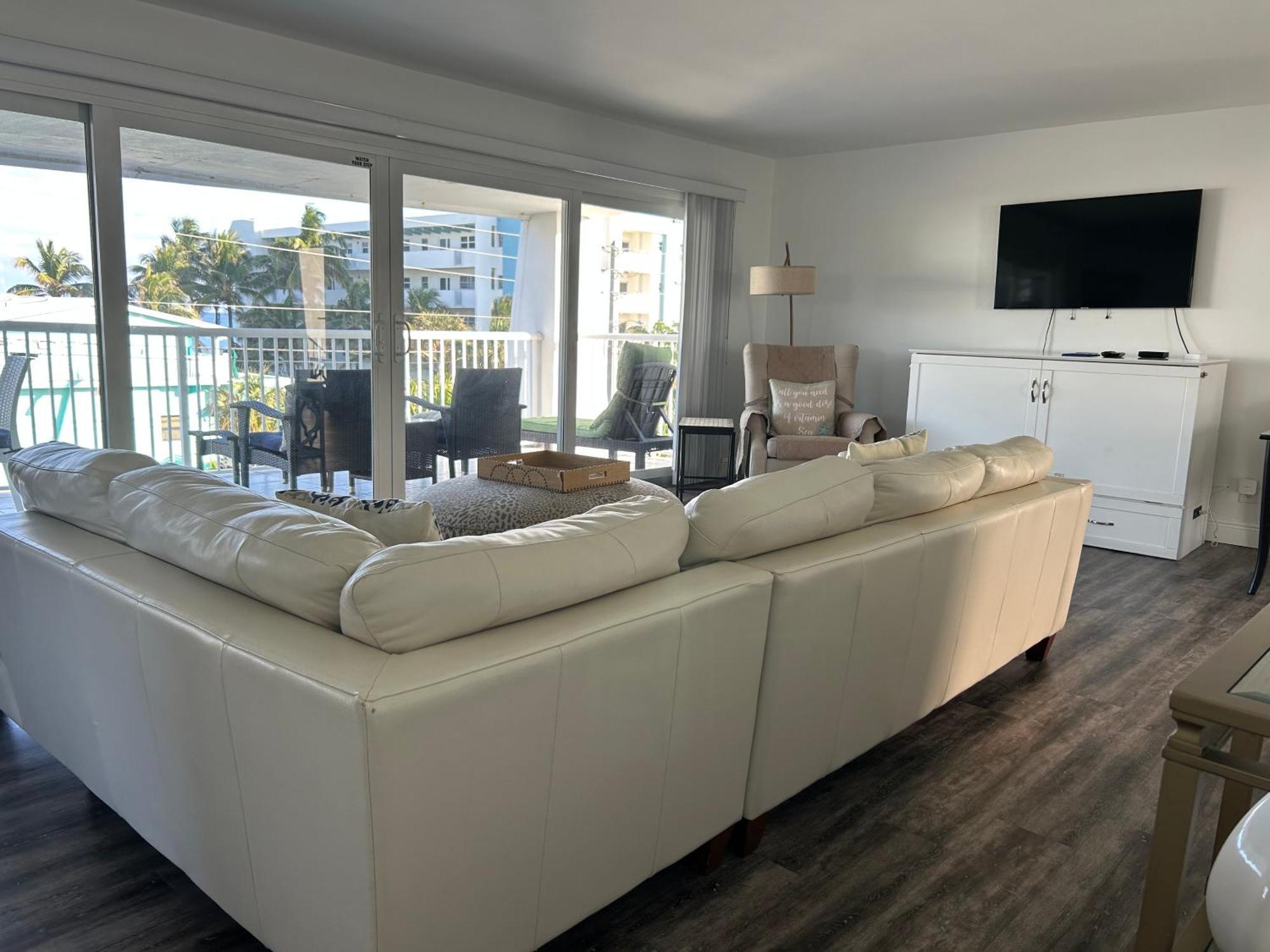 Sea Spray Inn 2*