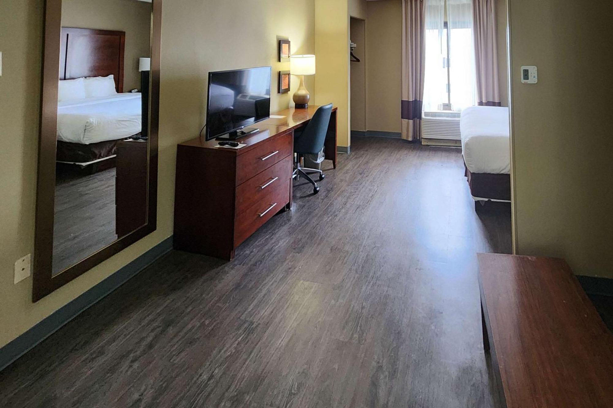 Comfort - Area 3* Pensacola