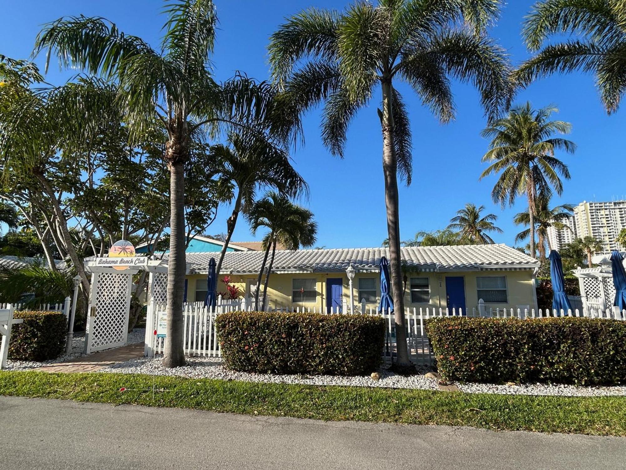 Bahama Club Pompano - Lauderdale - Charming And Cozy & Close To With Pool Aparthotel 3*