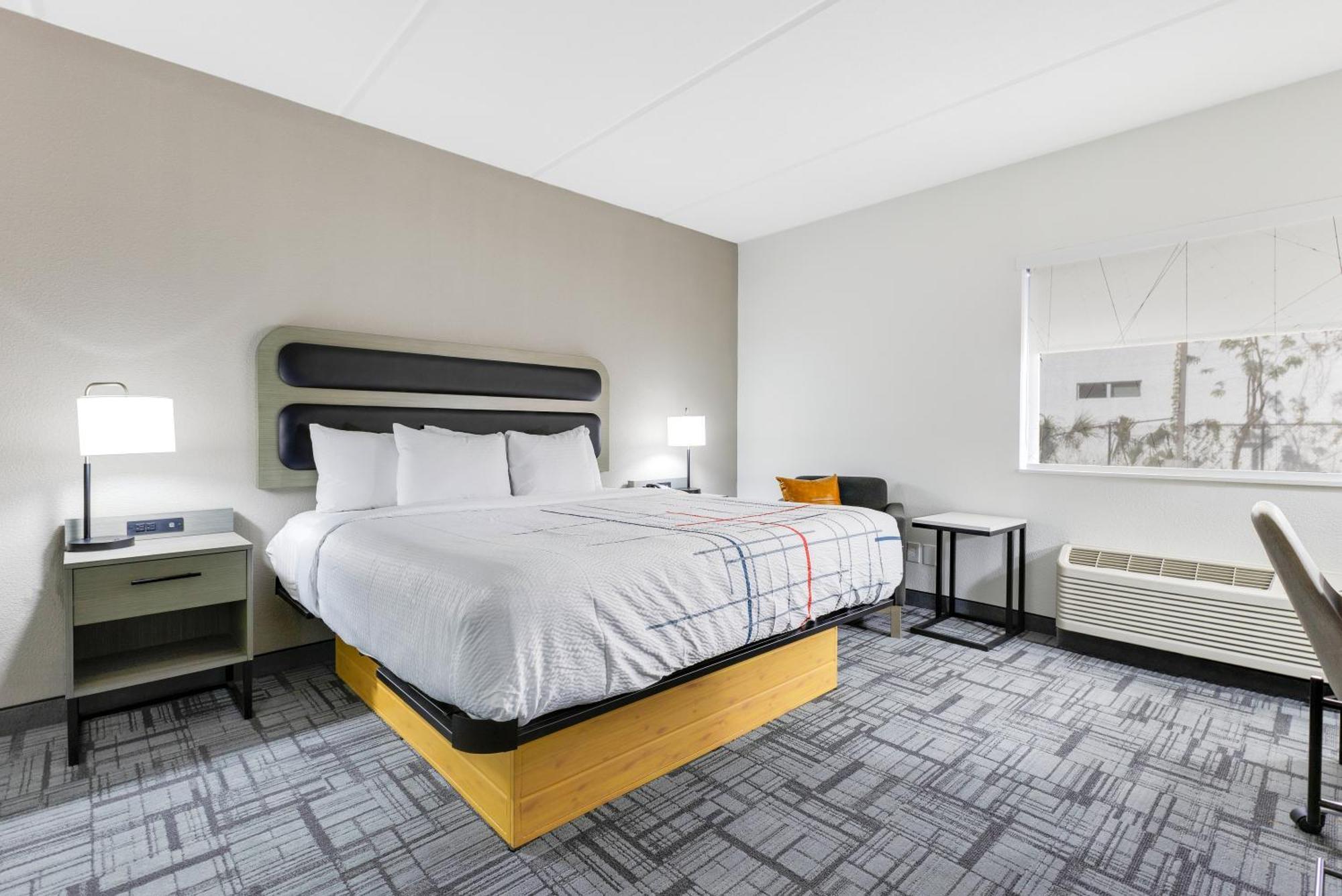 Hotel La Quinta & By Wyndham Mandarin Jacksonville