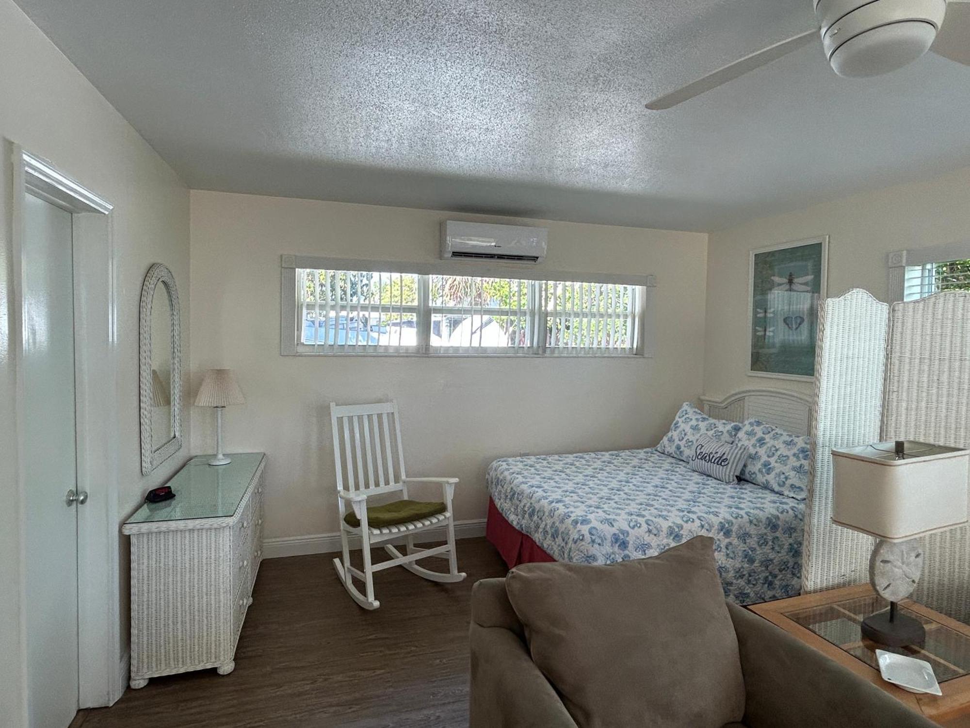 Bahama Club Pompano - Lauderdale - Charming And Cozy & Close To With Pool Aparthotel