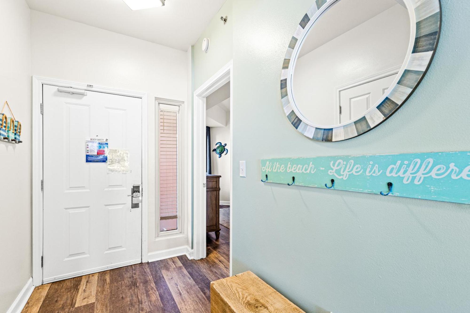 Apartment Pelican's Pointe At The Shores