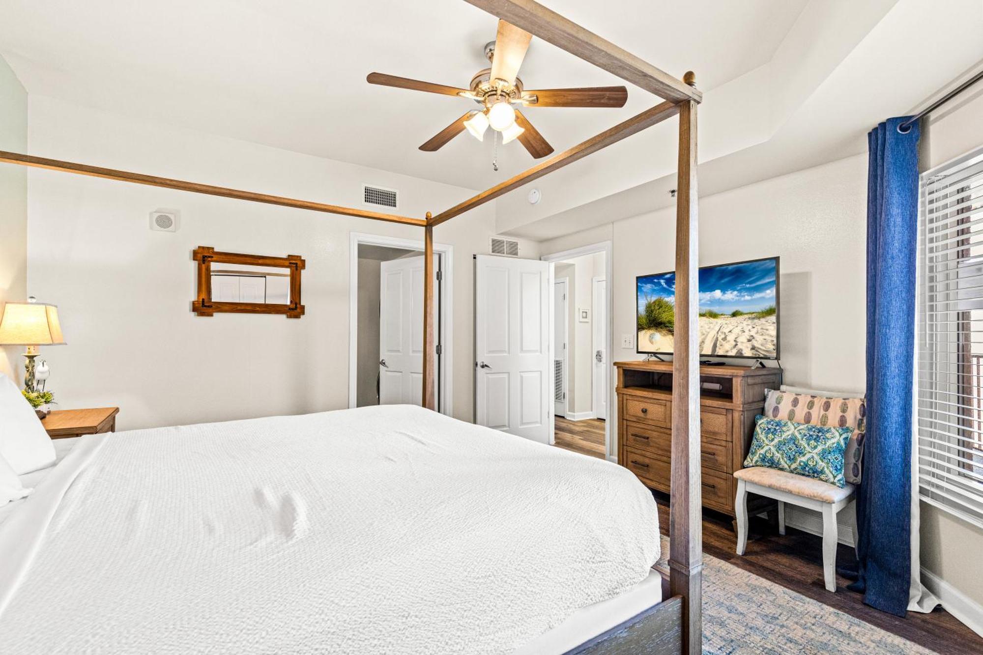 Pelican's Pointe At The Shores Apartment *