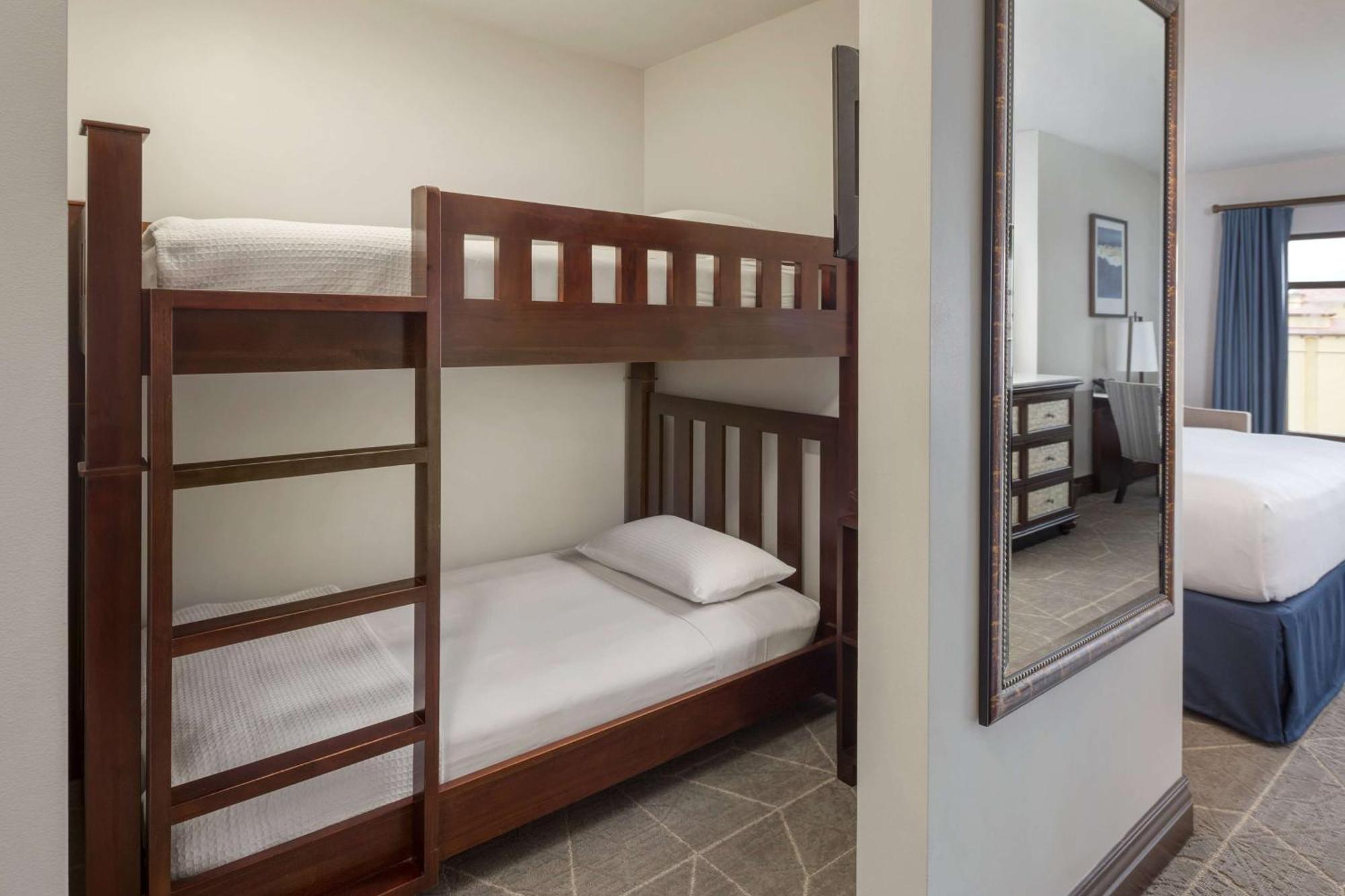 Resort Wyndham Grand Orlando Bonnet Creek 4*