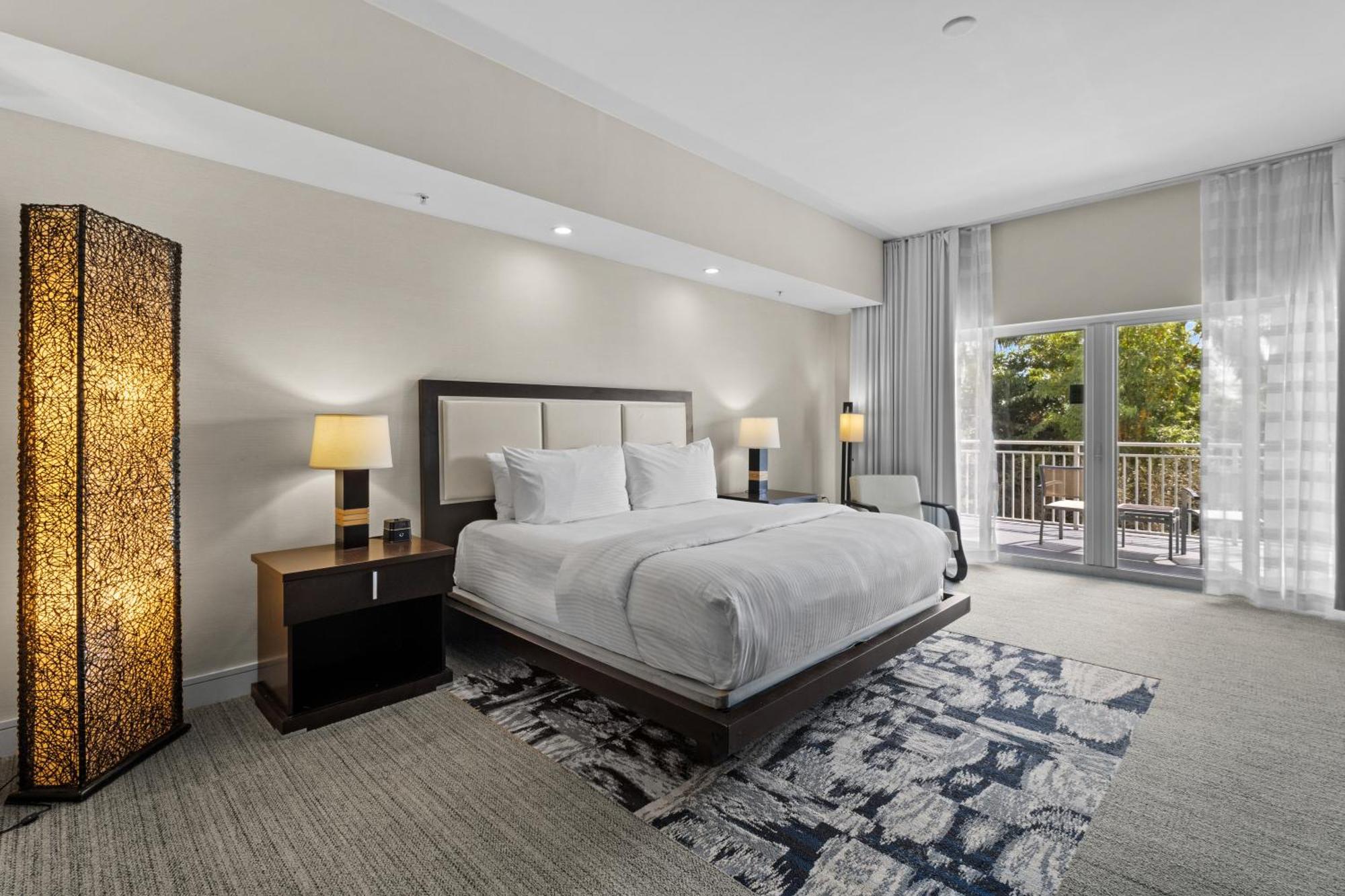 Provident At The Blue Hotel Doral