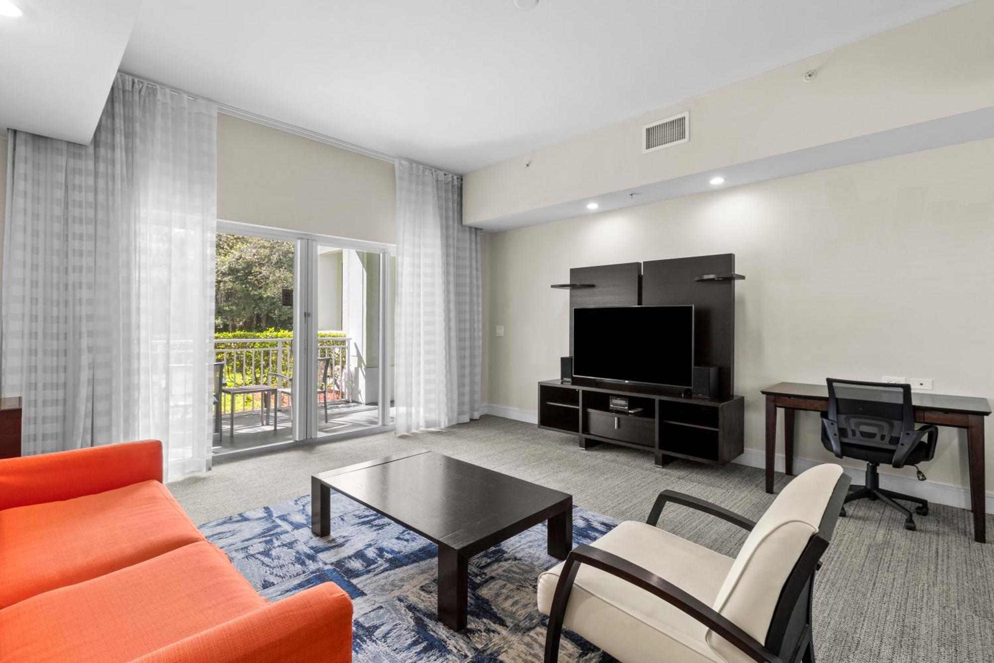 Provident At The Blue Doral