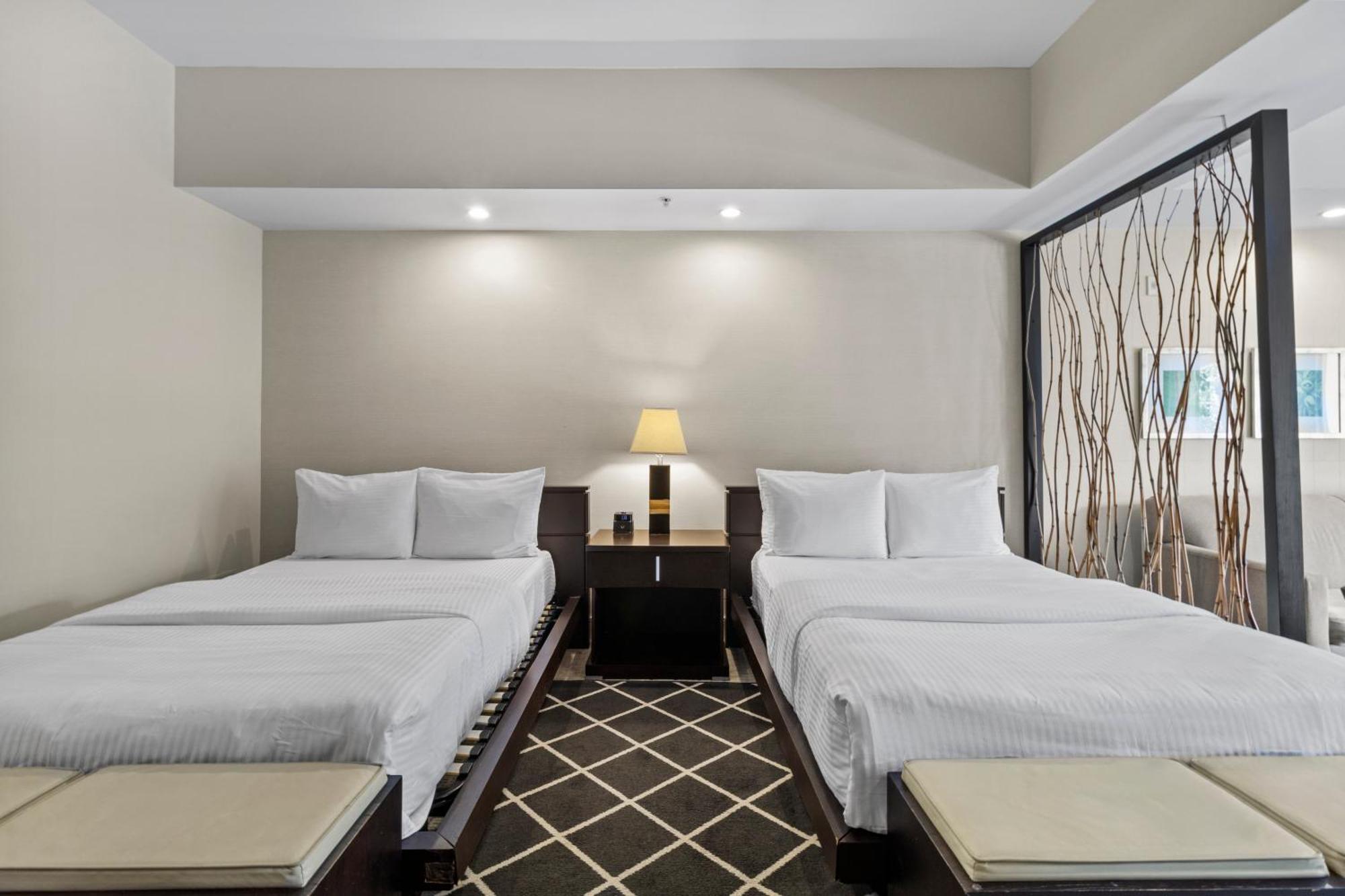 Hotel Provident At The Blue 4*