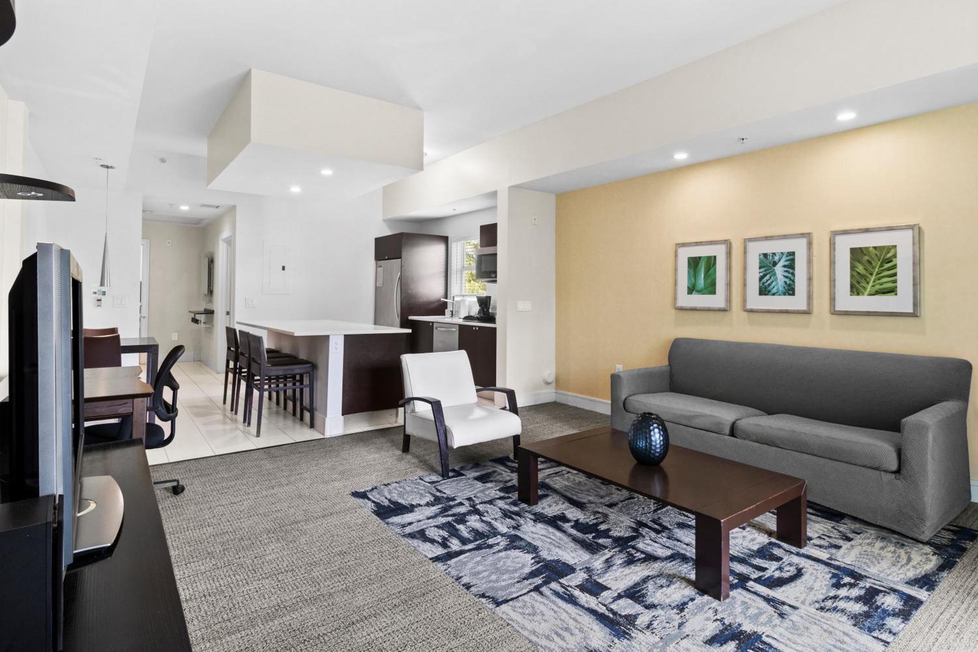Provident At The Blue Hotel Doral