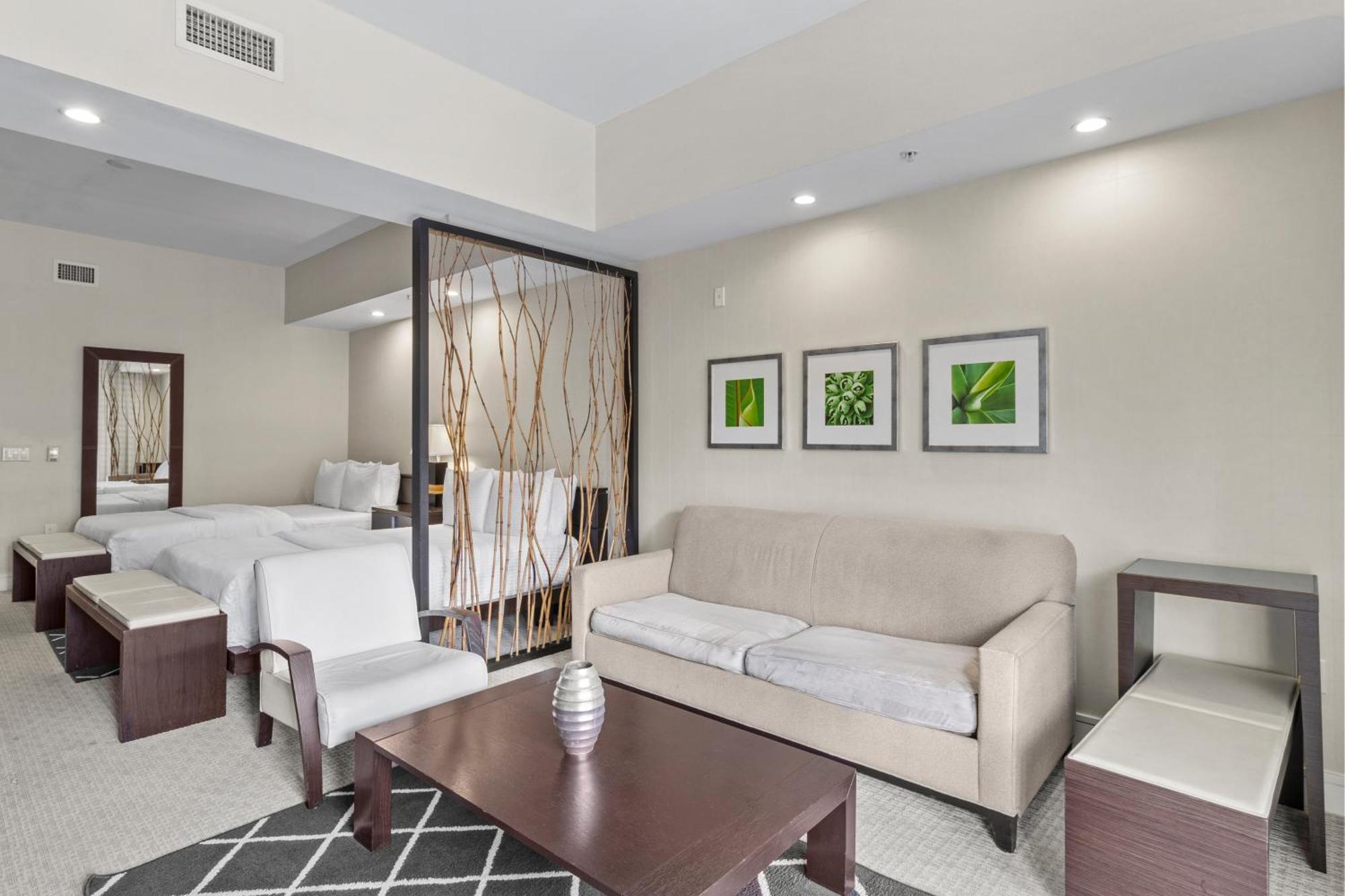 Hotel Provident At The Blue Doral