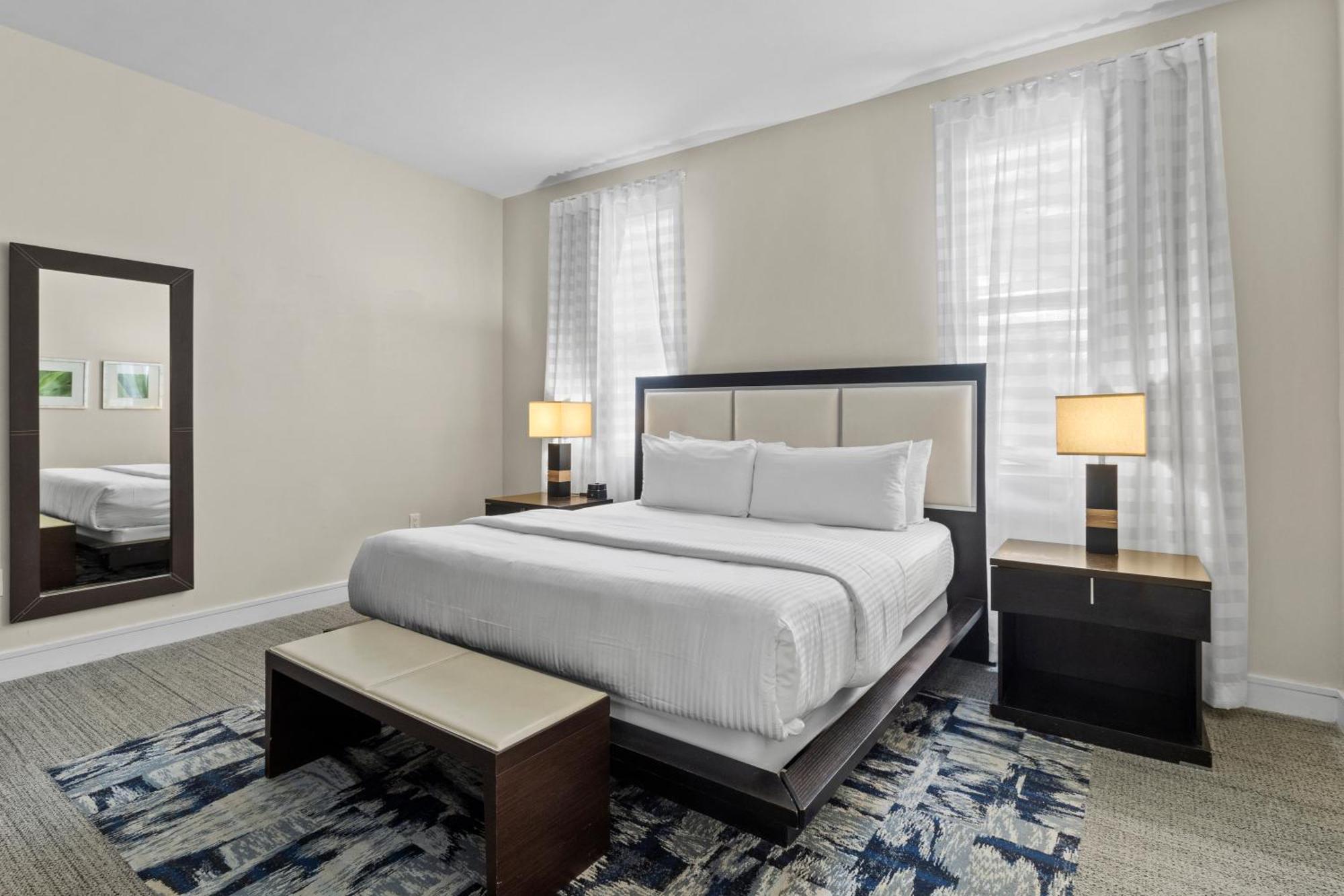 Provident At The Blue Hotel Doral