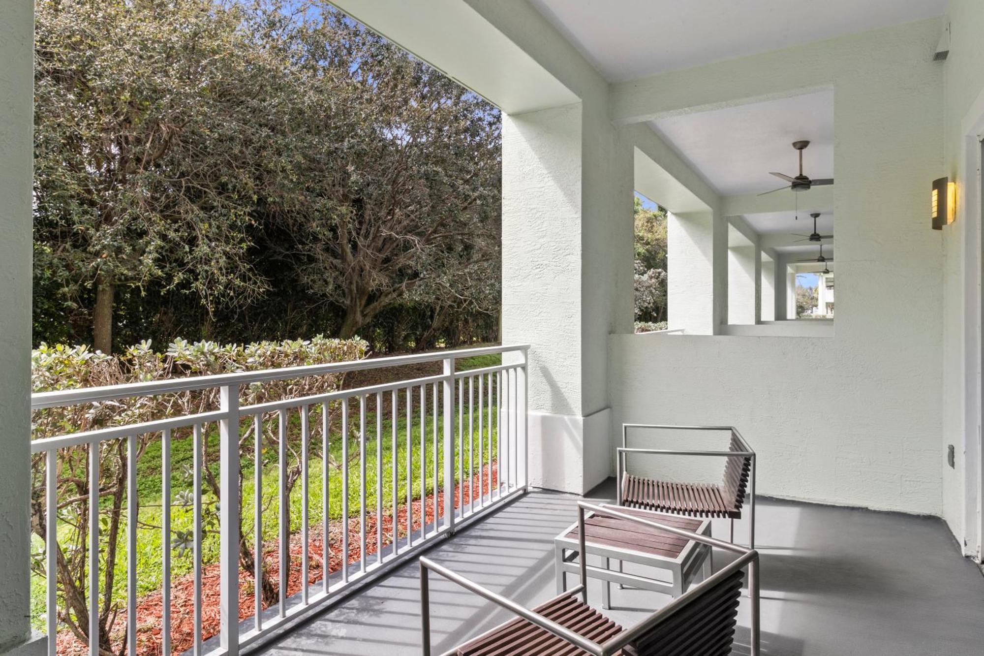 Hotel Provident At The Blue Doral
