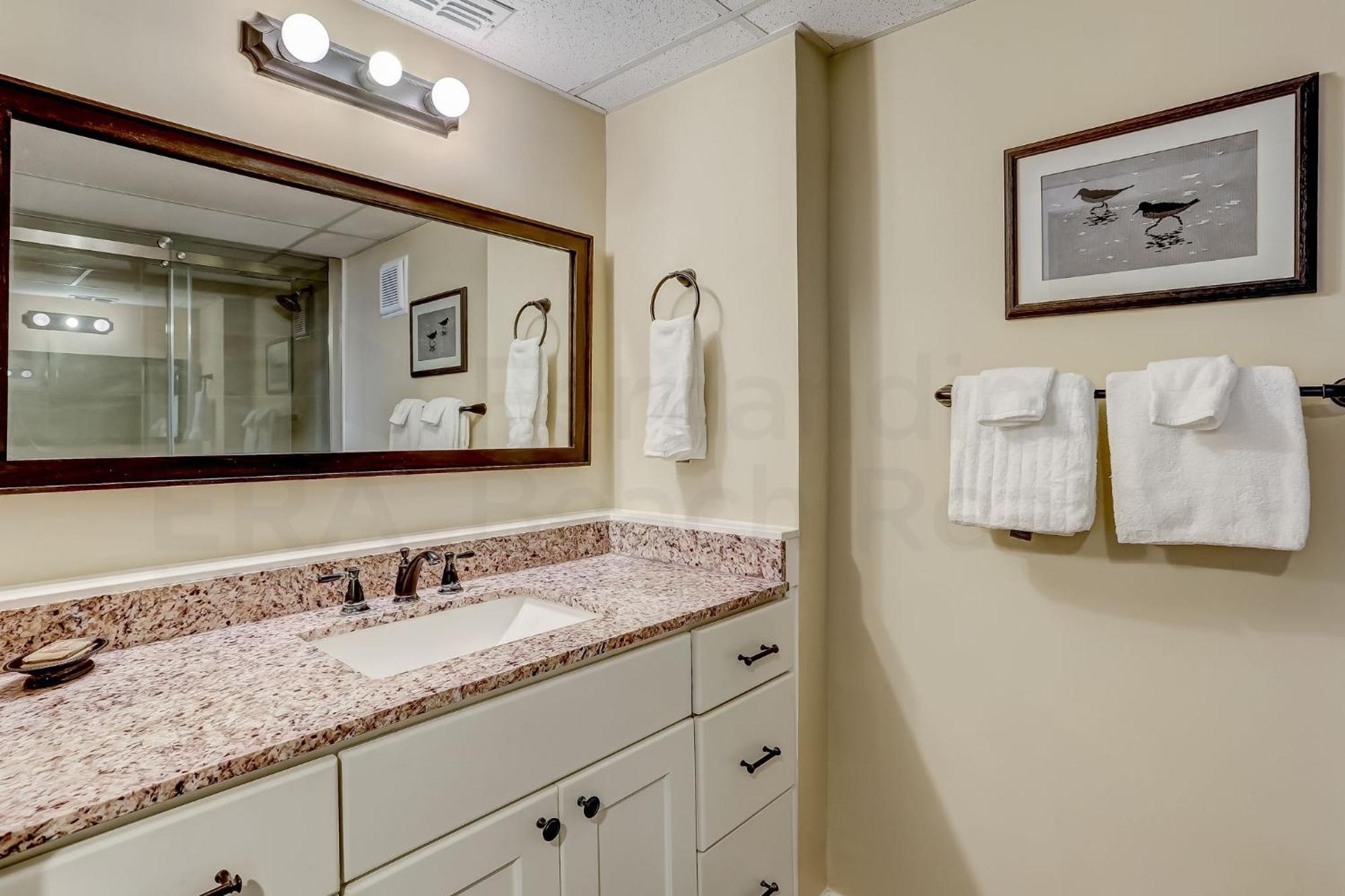 Steps To Oceanside Apartment Amelia City
