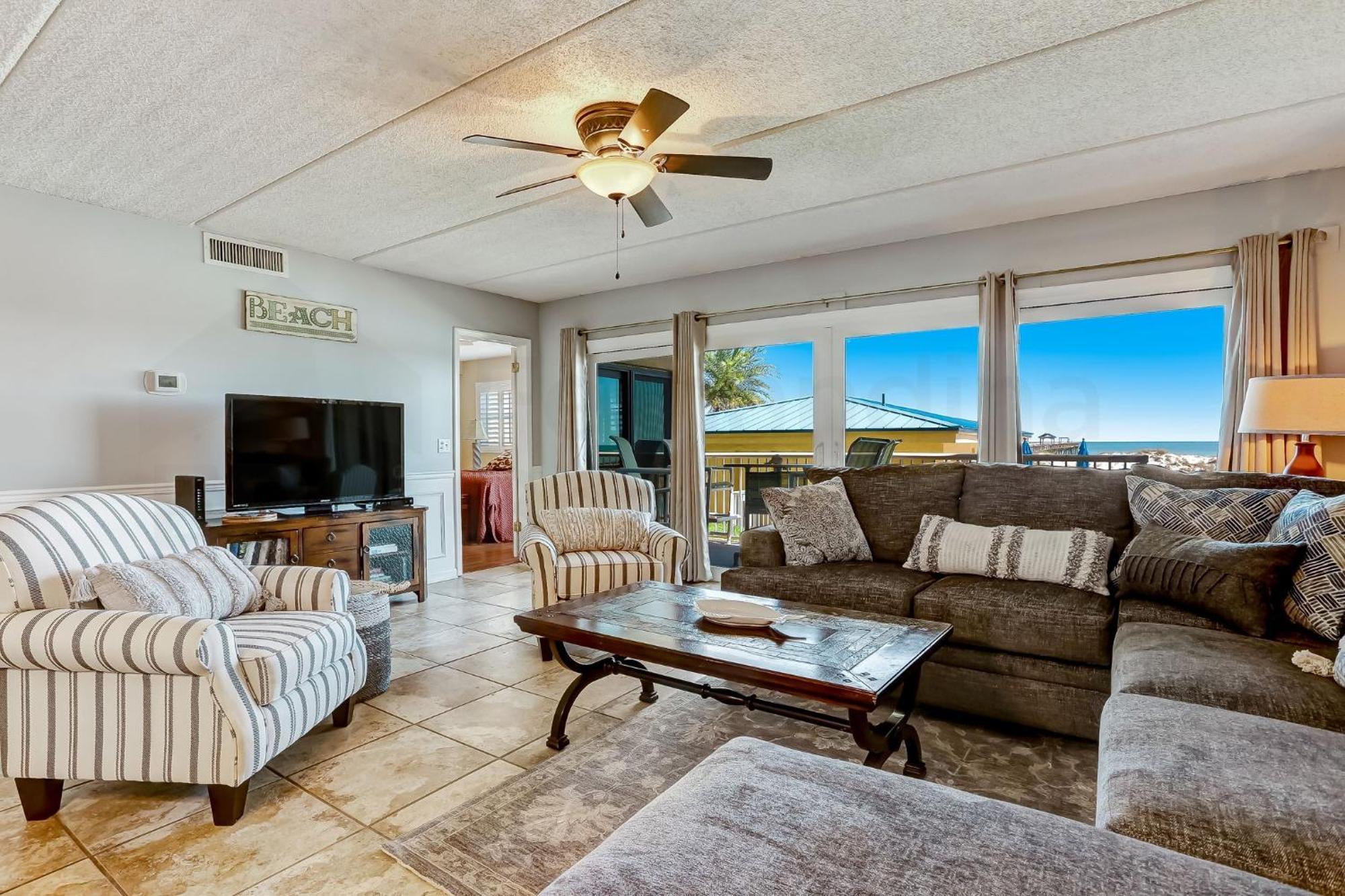 Apartment Steps To Oceanside