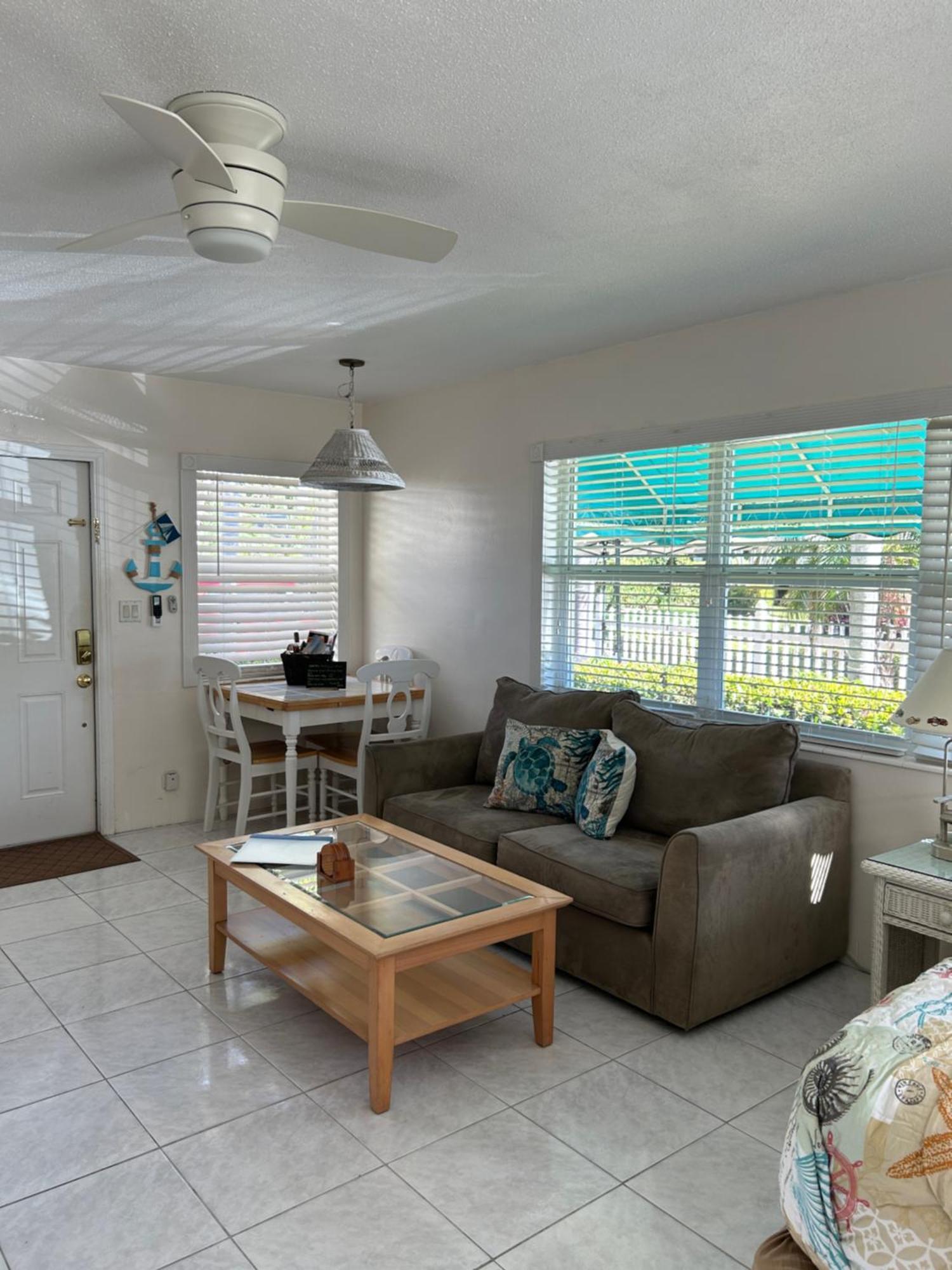 Bahama Club Pompano - Lauderdale - Charming And Cozy & Close To With Pool 3* Pompano Beach