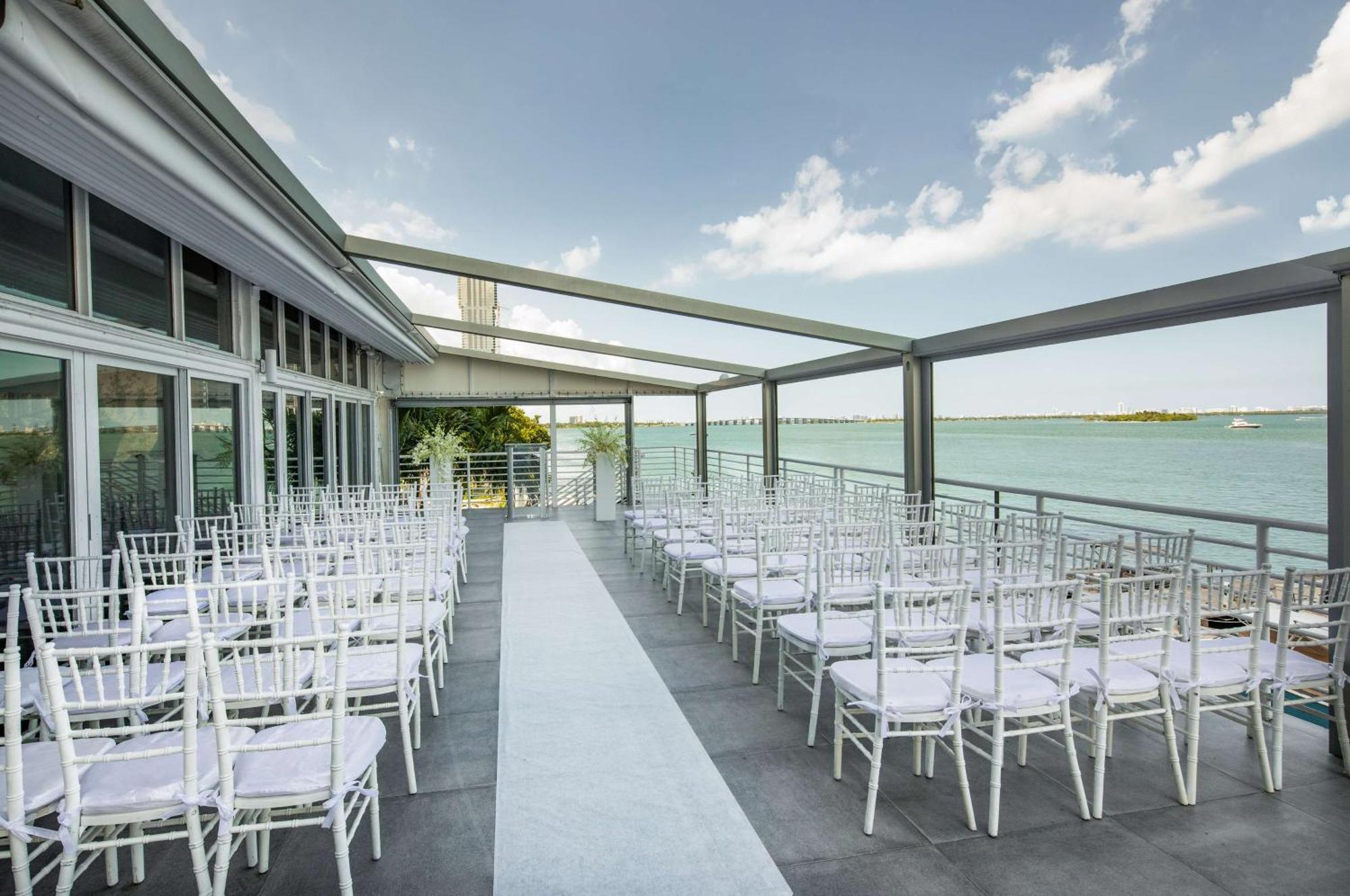Hotel Doubletree By Hilton Grand Biscayne Bay Miami