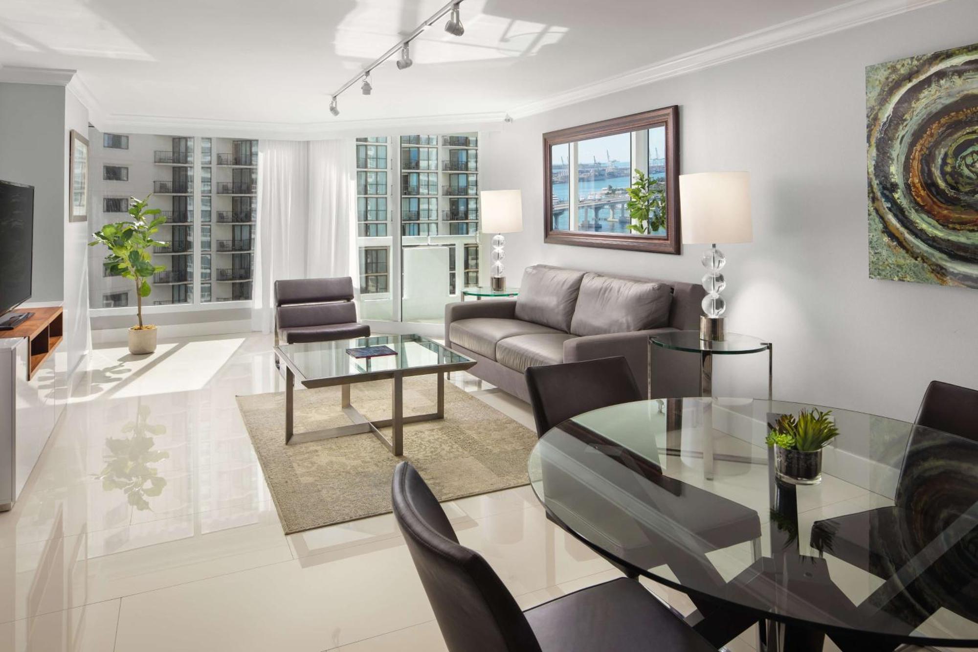 Doubletree By Hilton Grand Biscayne Bay Miami