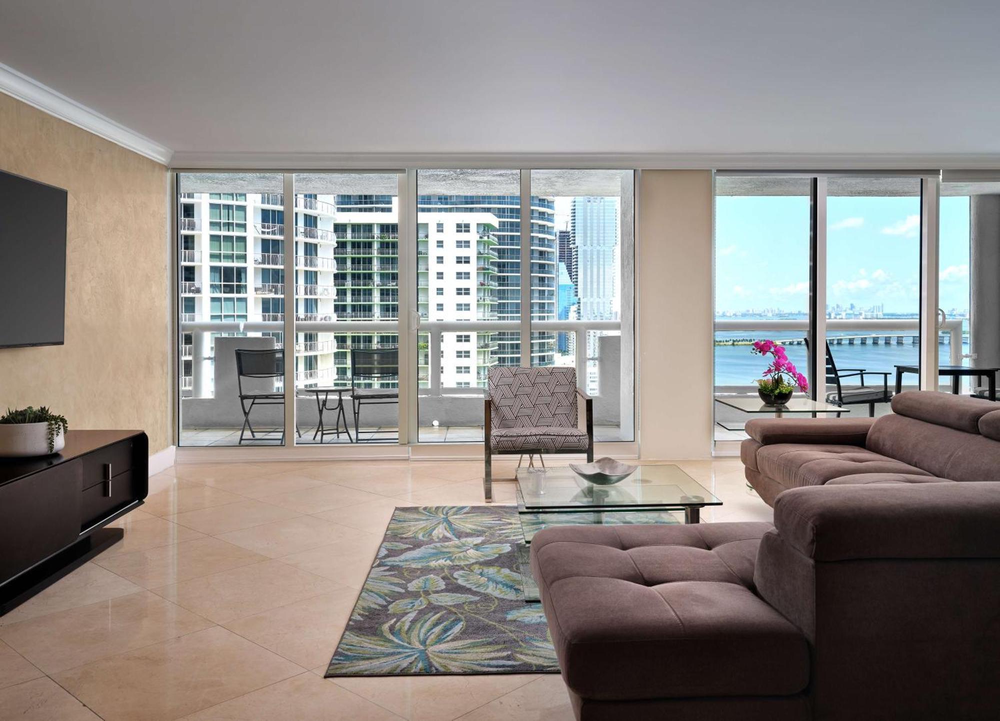 Doubletree By Hilton Grand Biscayne Bay Miami