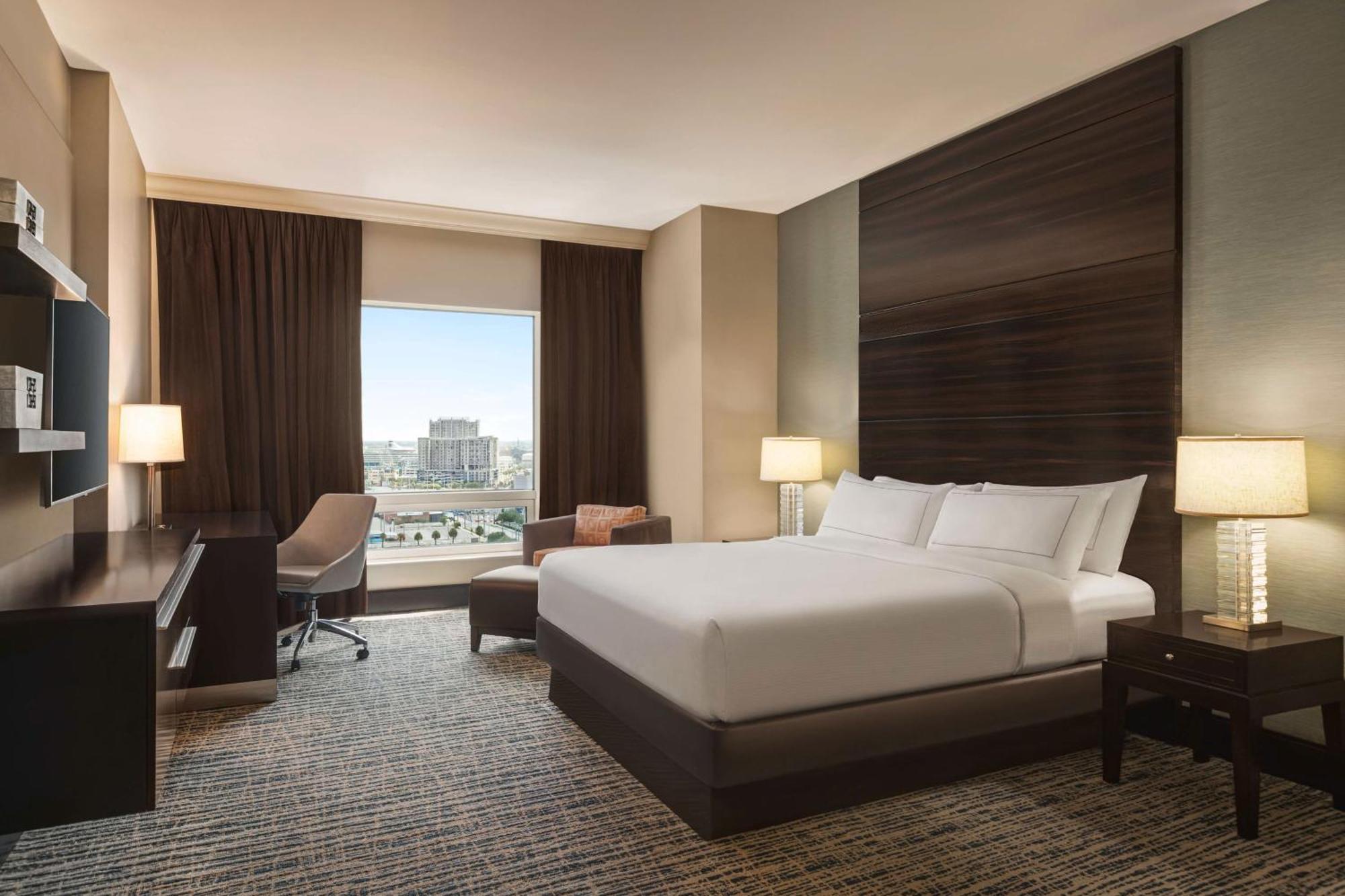 Hilton Downtown Hotel