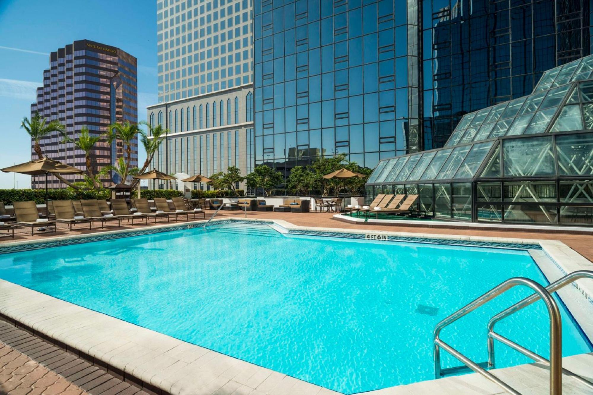 Hotel Hilton Downtown 4*