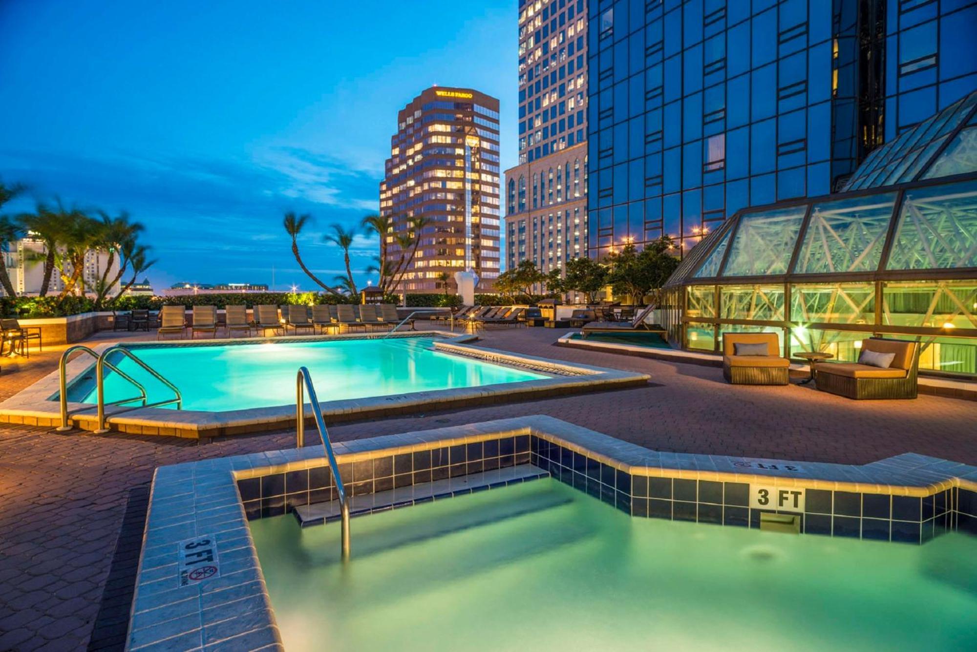 Hilton Downtown Hotel 4*