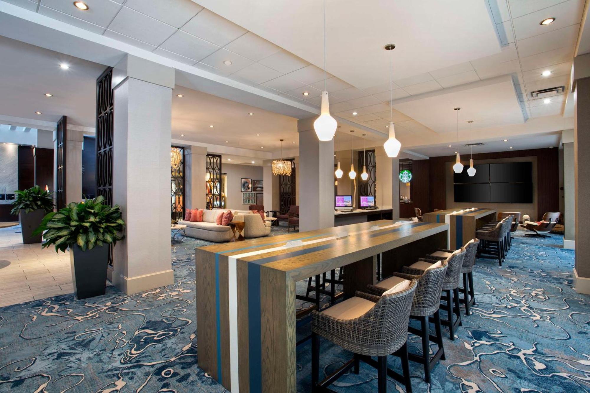 Hotel Hilton Downtown
