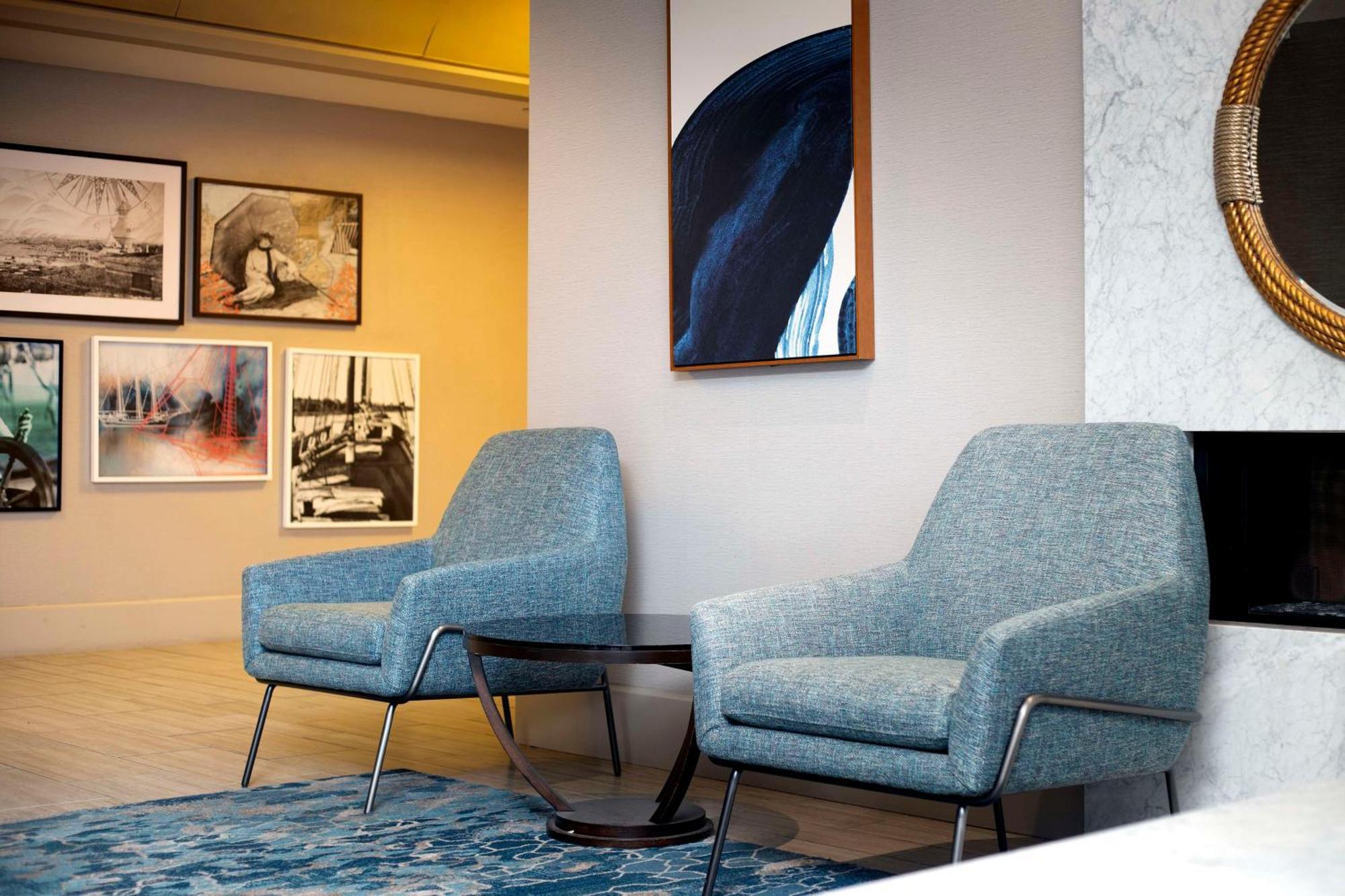 Hotel Hilton Downtown 4*
