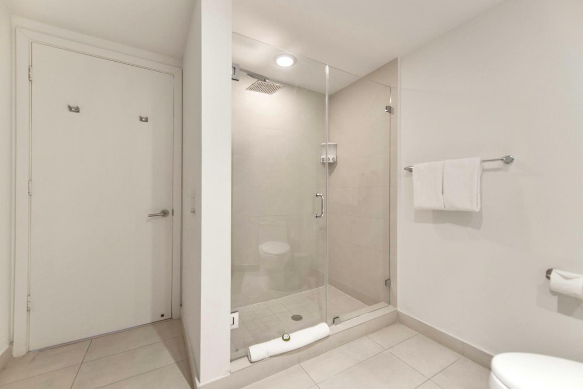 Enjoy The Perfect Vacations In Our Apartment *
