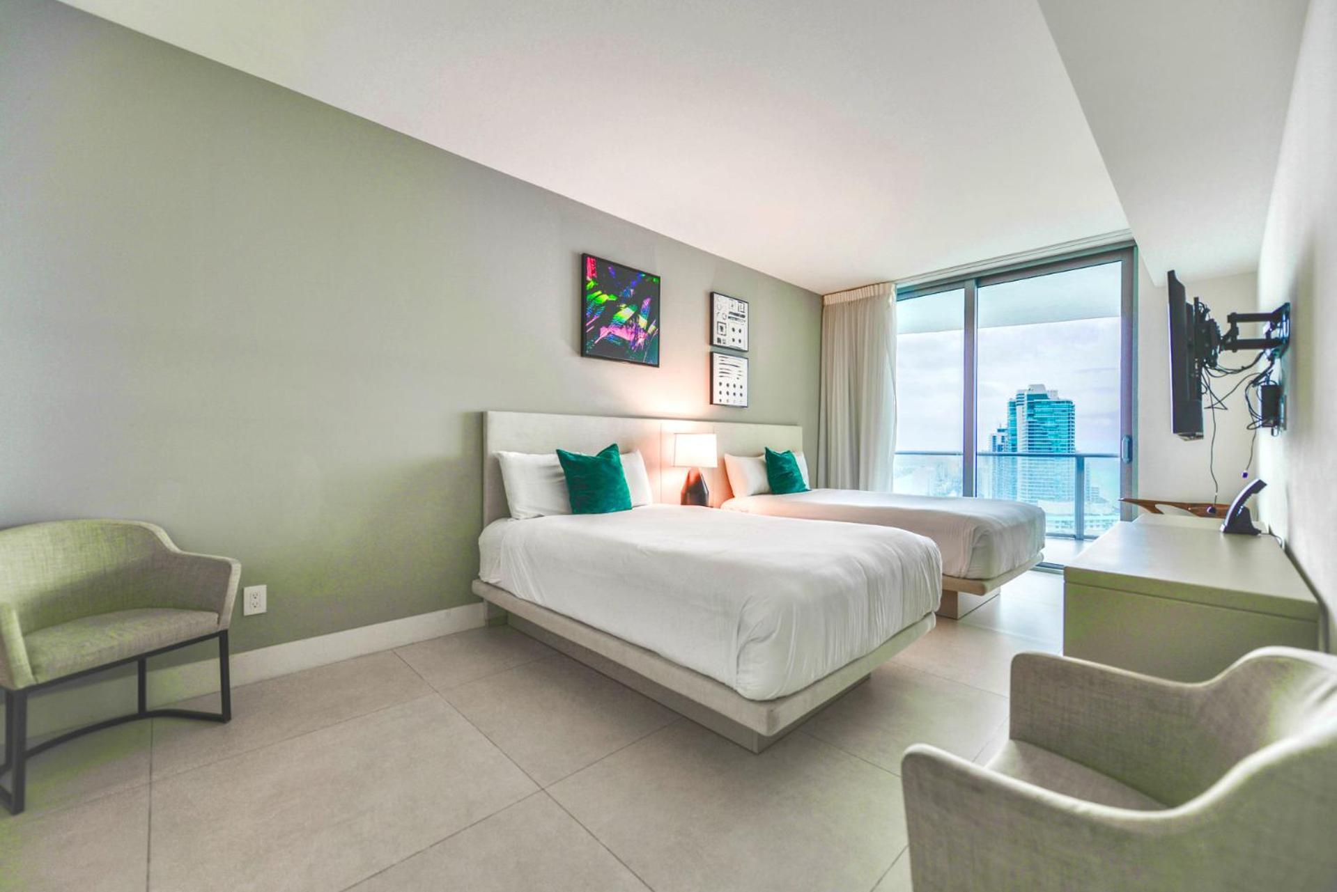 Enjoy The Perfect Vacations In Our Apartment *