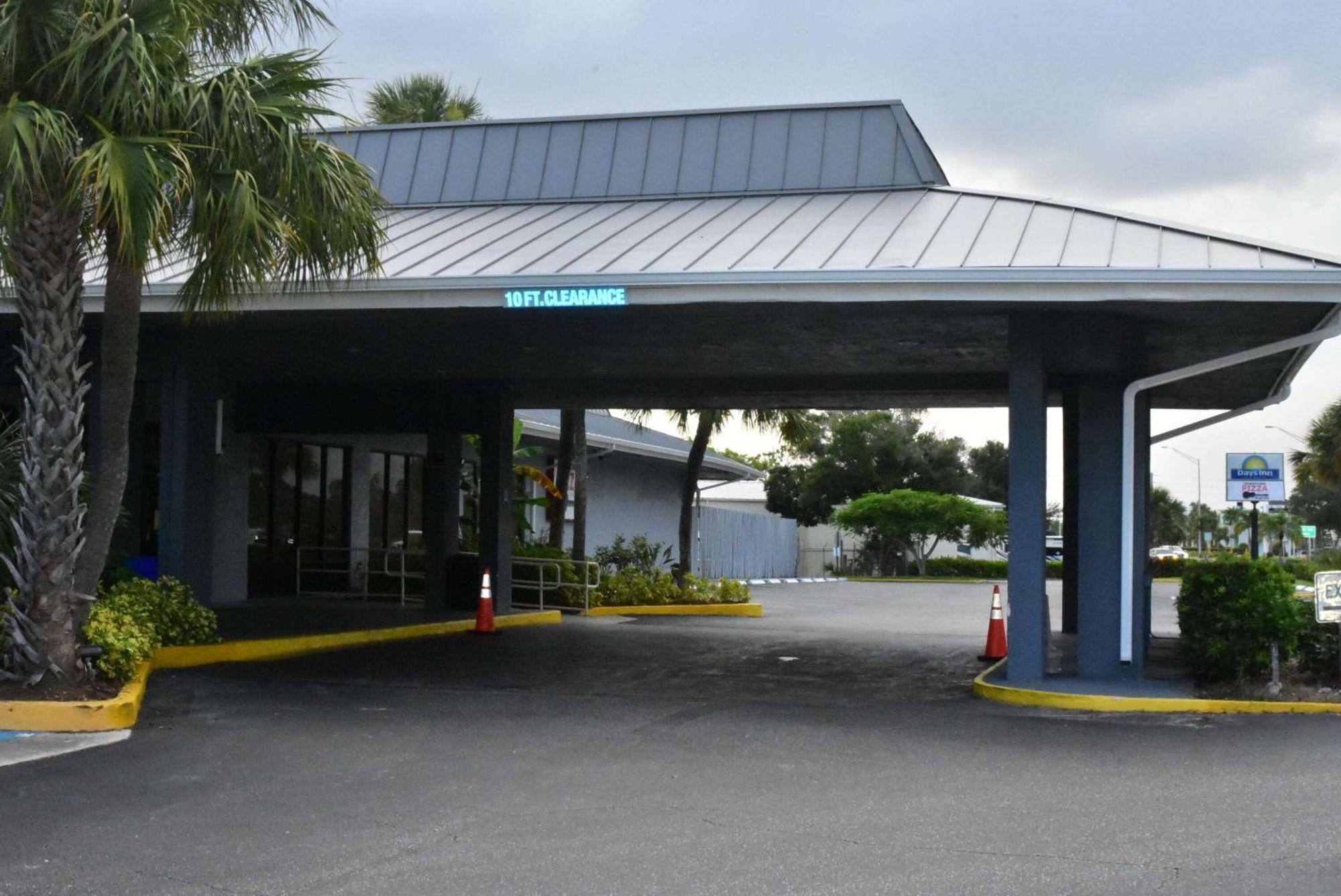 Days By Wyndham Hotel Stuart