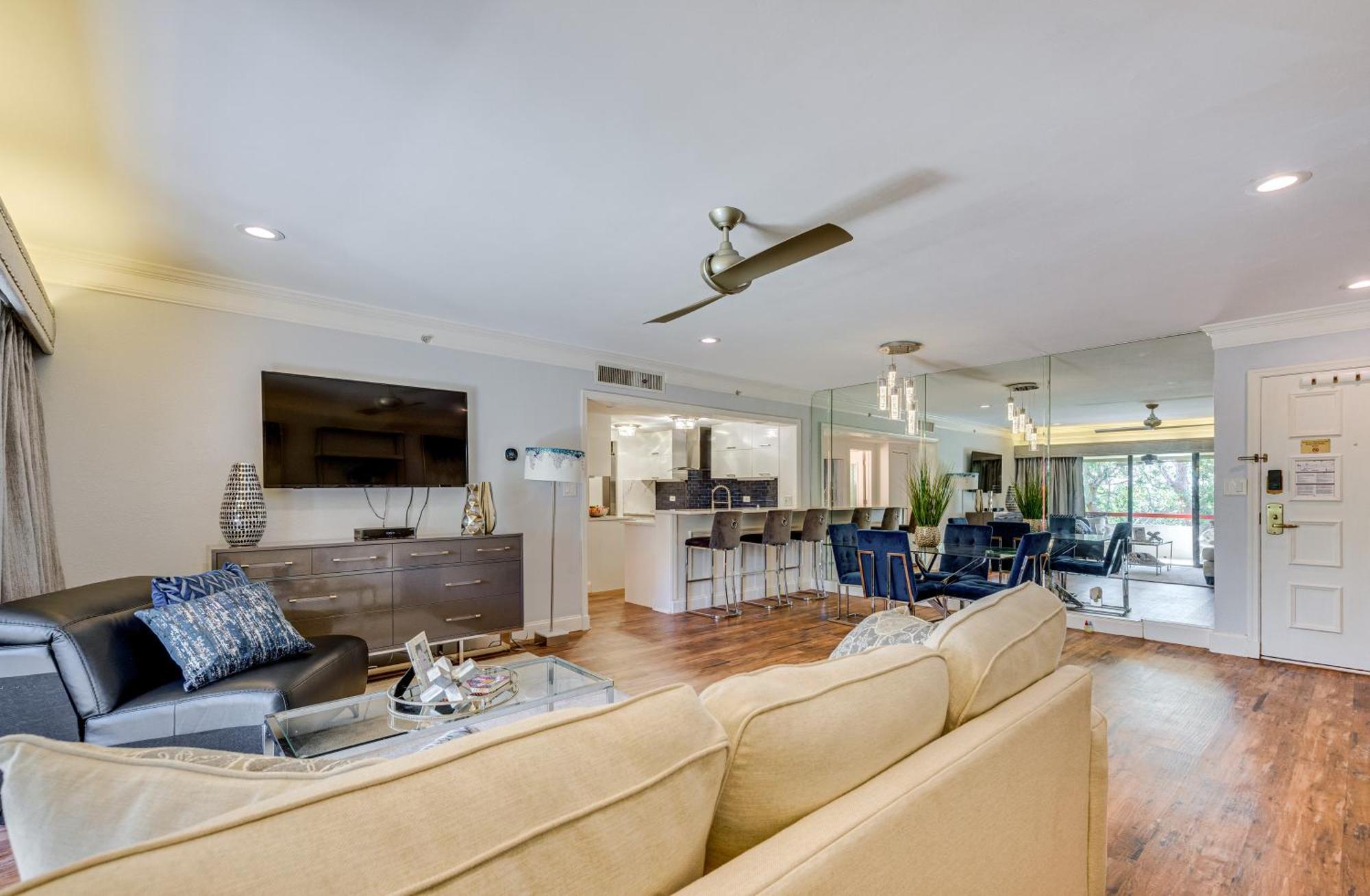 8 Mi To Honeymoon Island Golf Getaway With Balcony! Apartment