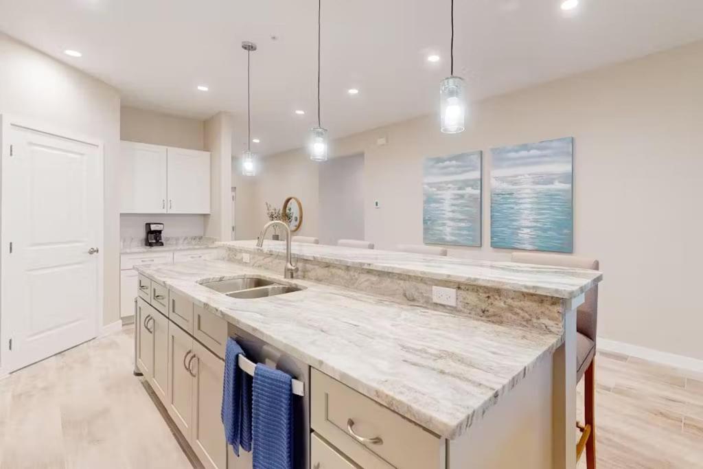 Gulf Access With Boat Slip, Heated Saltwater Pool, Dog-friendly-bacino Vista #308 - Roelens Holiday home
