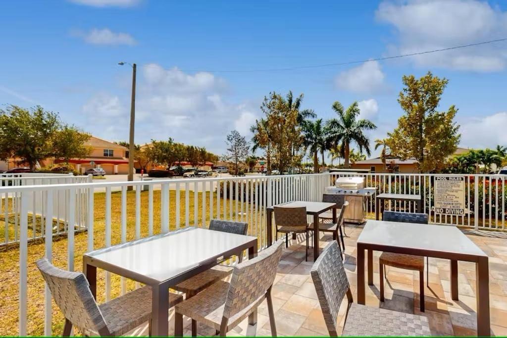 Gulf Access With Boat Slip, Heated Saltwater Pool, Dog-friendly-bacino Vista #308 - Roelens Holiday home Cape Coral