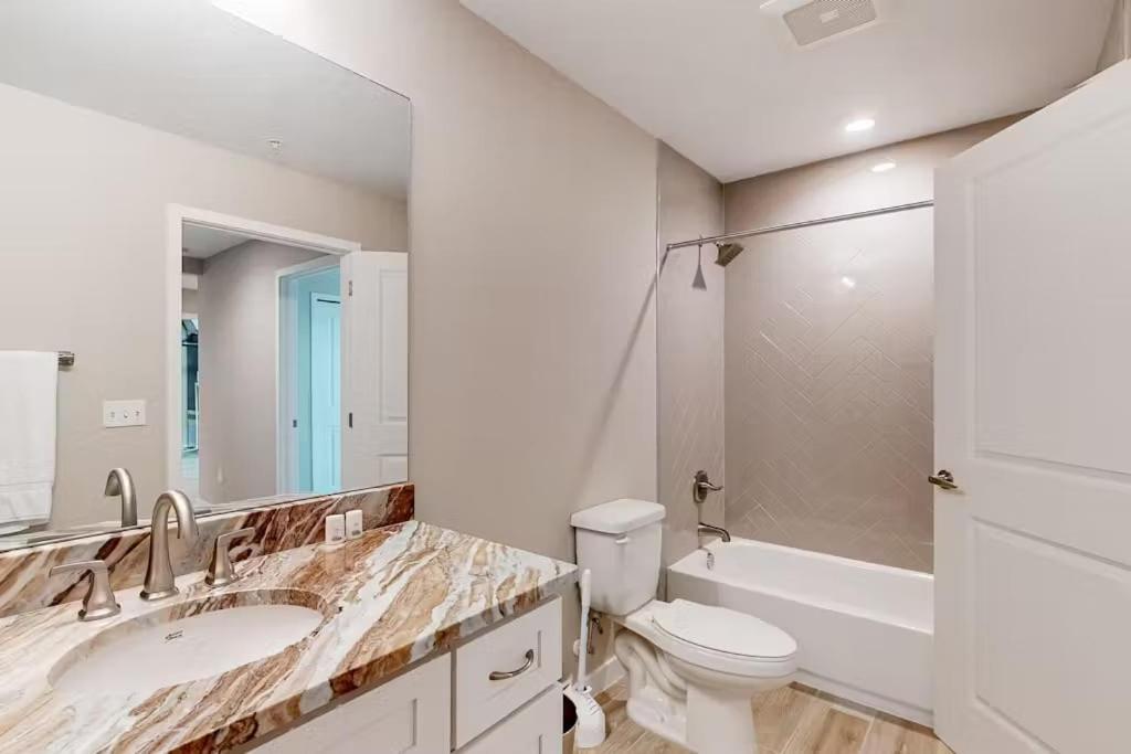 Gulf Access With Boat Slip, Heated Saltwater Pool, Dog-friendly - Bacino Vista #201 - Roelens Holiday home Cape Coral