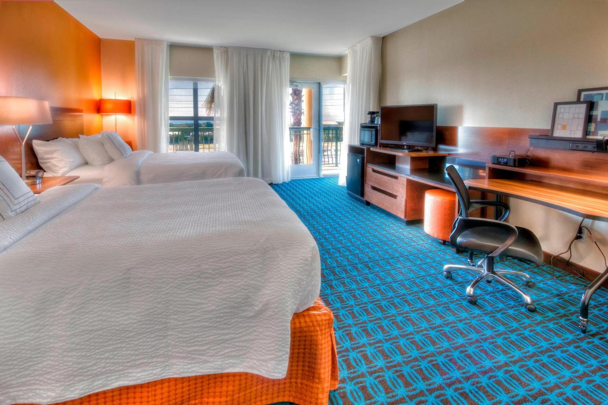 Hotel Fairfield & By Marriott
