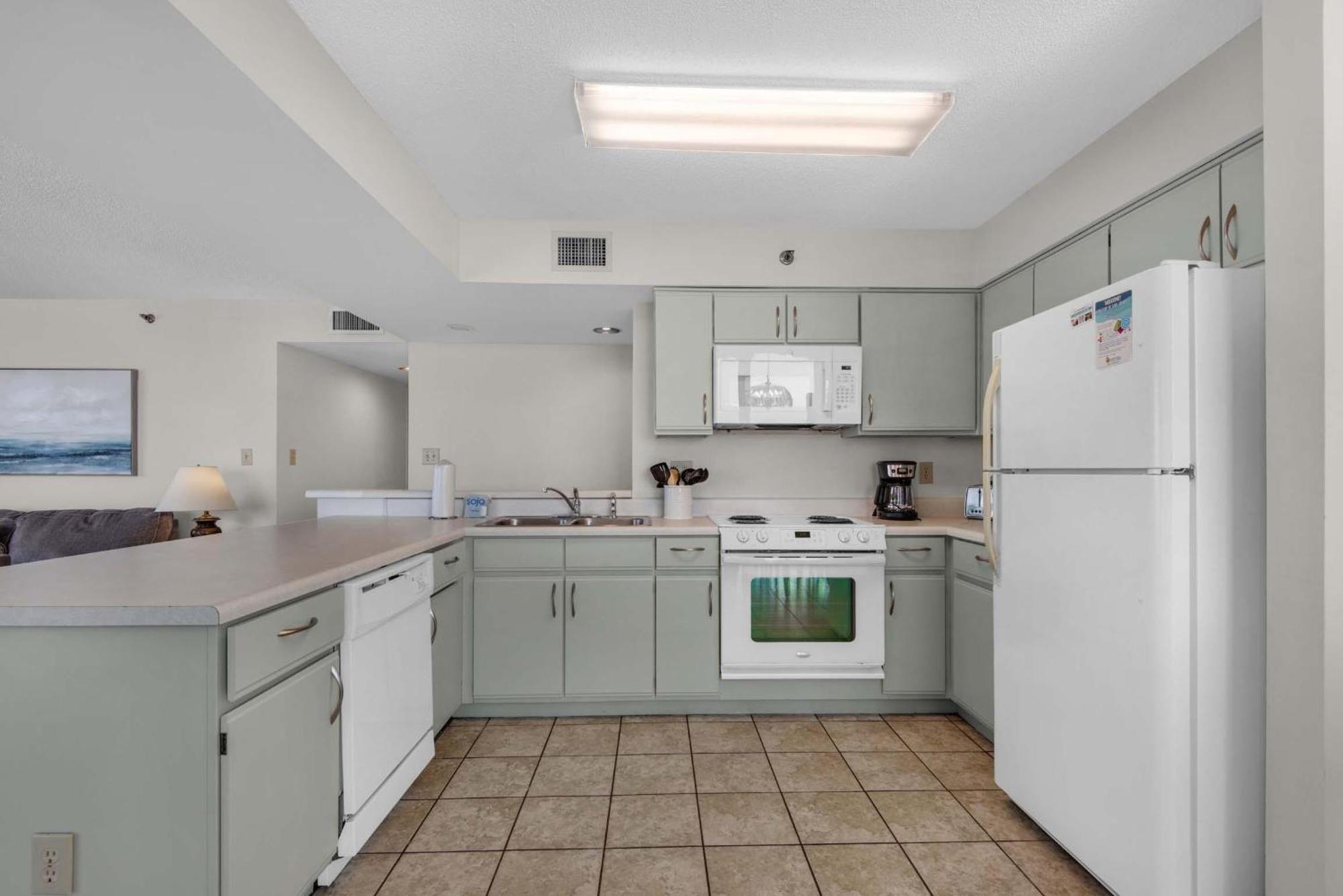 Tristan Towers Unit 10a * Pensacola